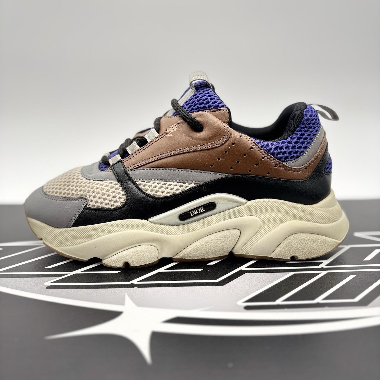 Size 40 (US 7) - Dior B22 Sneaker ‘ Coffee/Violet ‘ | GREAT CONDITION!
