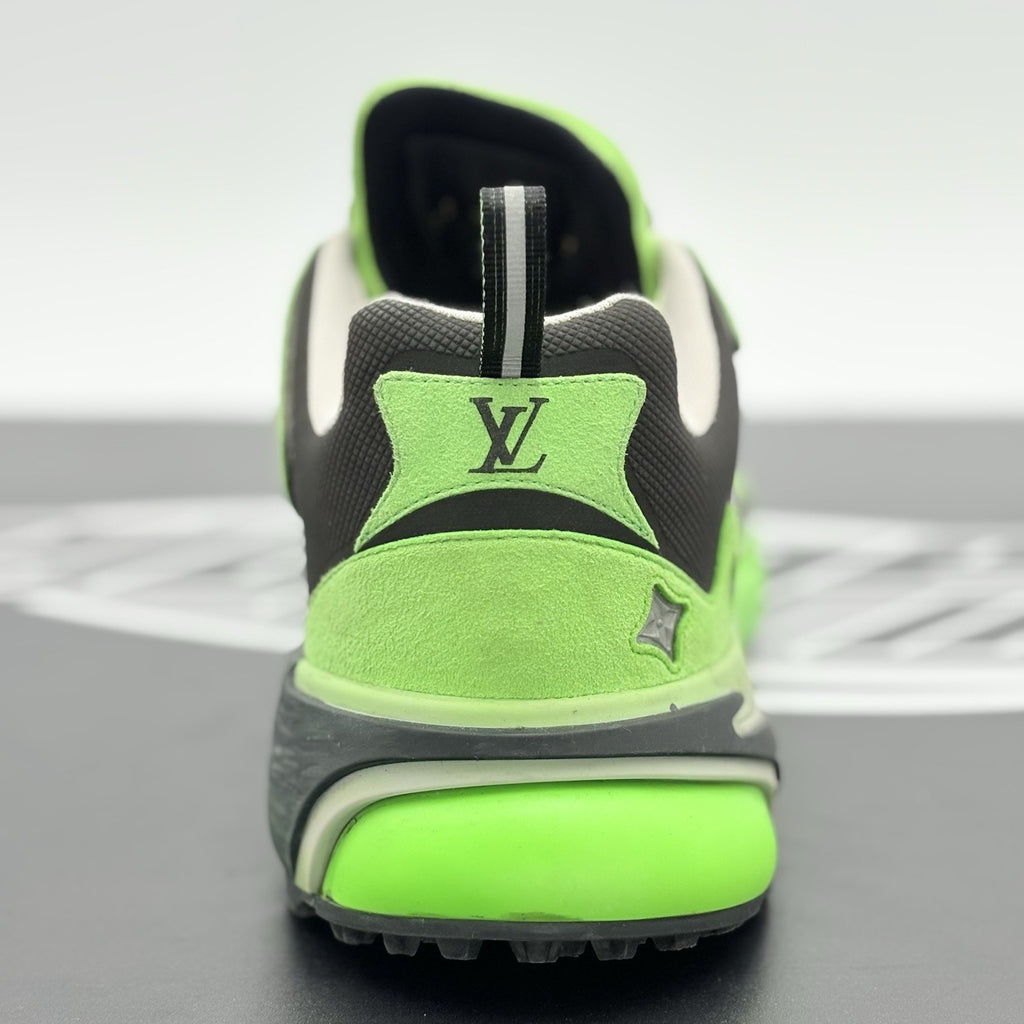 Size 7 LV (8-8.5 US) Louis Vuitton Tactic Runner ' Green ' | GREAT CONDITION!