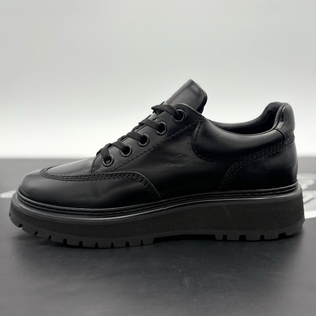 Size 7 LV (8-8.5 US) Louis Vuitton Leather Derby Sneaker ' Black ' | SUPER CLEAN