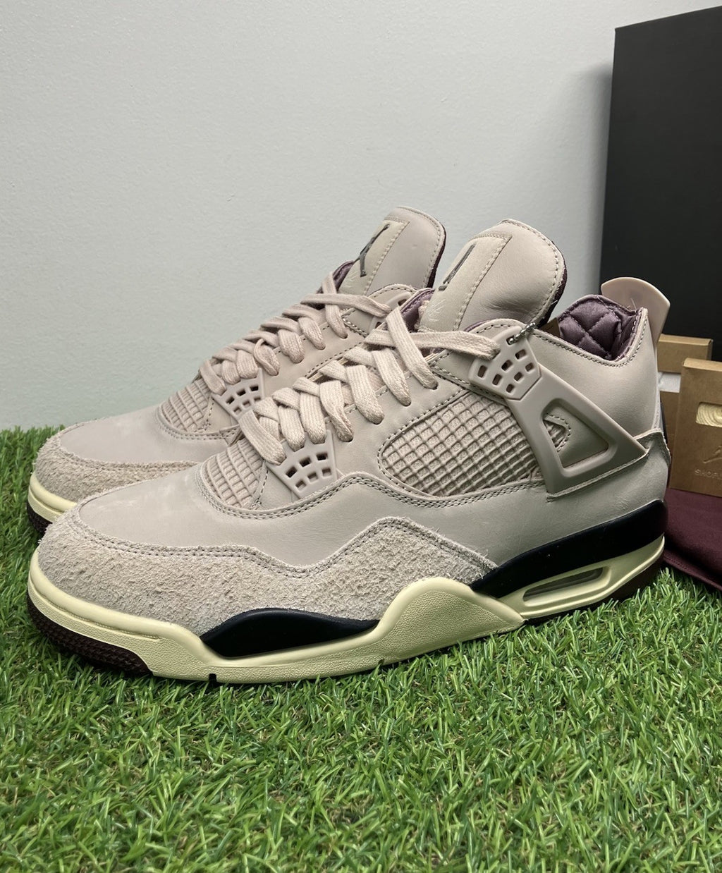 Size 9.5 - Nike Air Jordan 4 Retro x A Ma Maniere ' Fossil Stone ' | BRAND NEW!