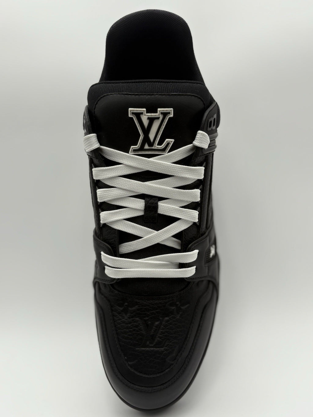 Size 11 LV (12-12.5 US) - Louis Vuitton Trainer ' Black ' | EXCELLENT!