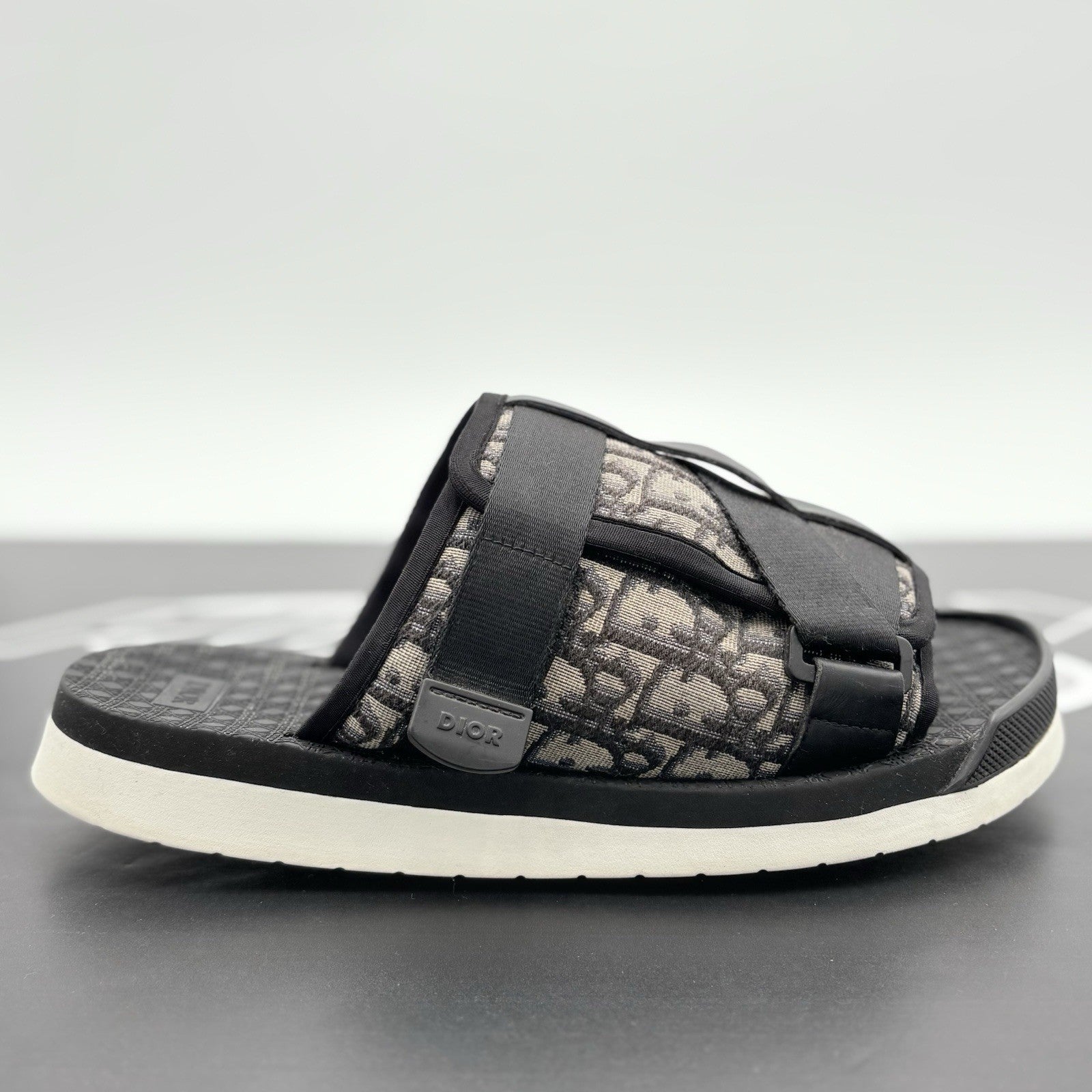 Size 42 (9 US) - Dior Alpha Oblique Sandal Slides ' Beige ' | GOOD CONDITION!