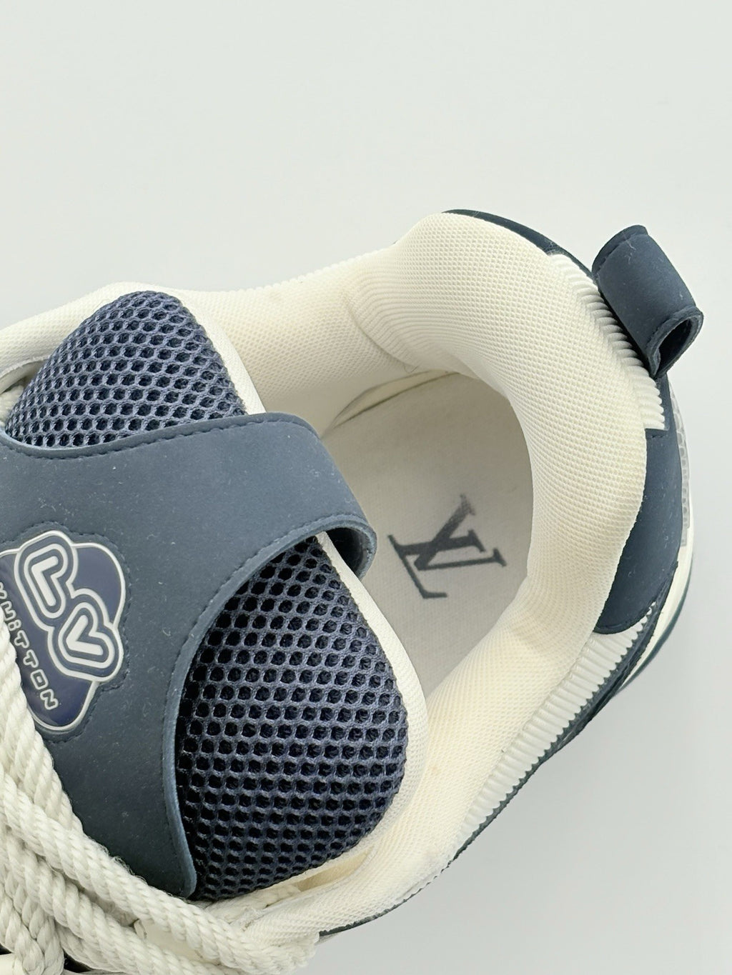 Size 12 LV (13-13.5 US) Louis Vuitton Skate ' Marine ' | GREAT CONDITION