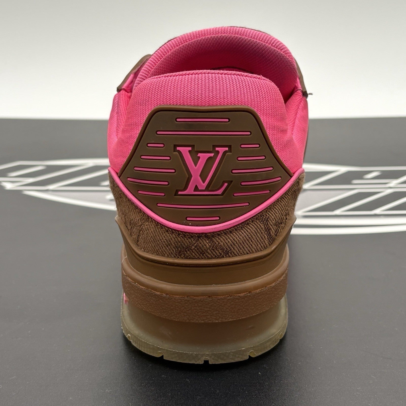 Size 8 LV (9-9.5 US) Louis Vuitton Trainer ' Pink Brown ' | GREAT CONDITION!