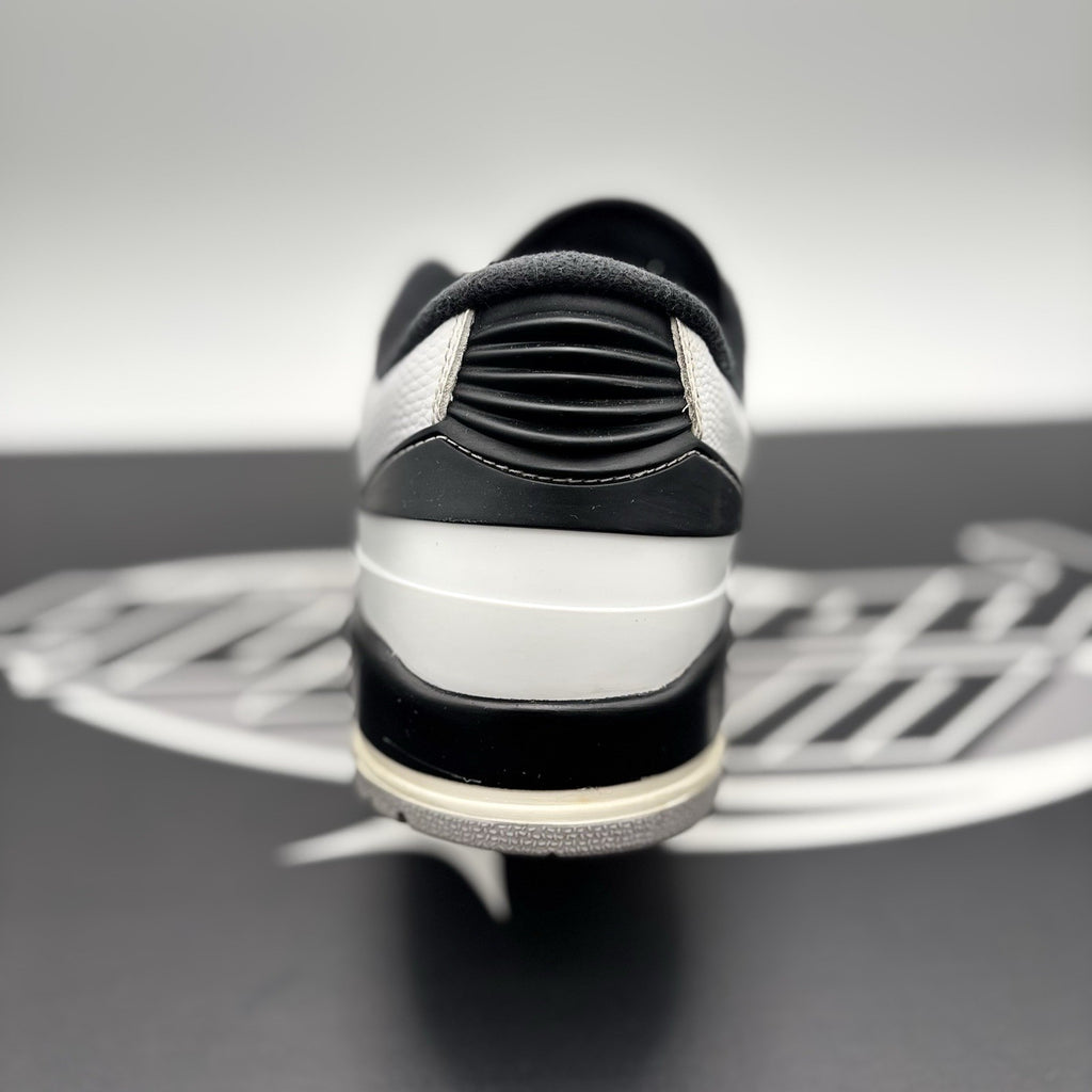 Size 11 - Air Jordan 2 Low ' White Black ' | GOOD CONDITION!