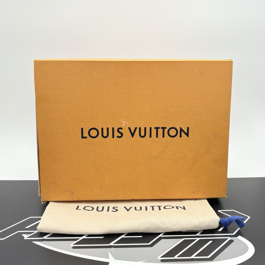 Size 11 LV (12-12.5 US) Louis Vuitton Trainer ' Light Blue White ' | GREAT COND!