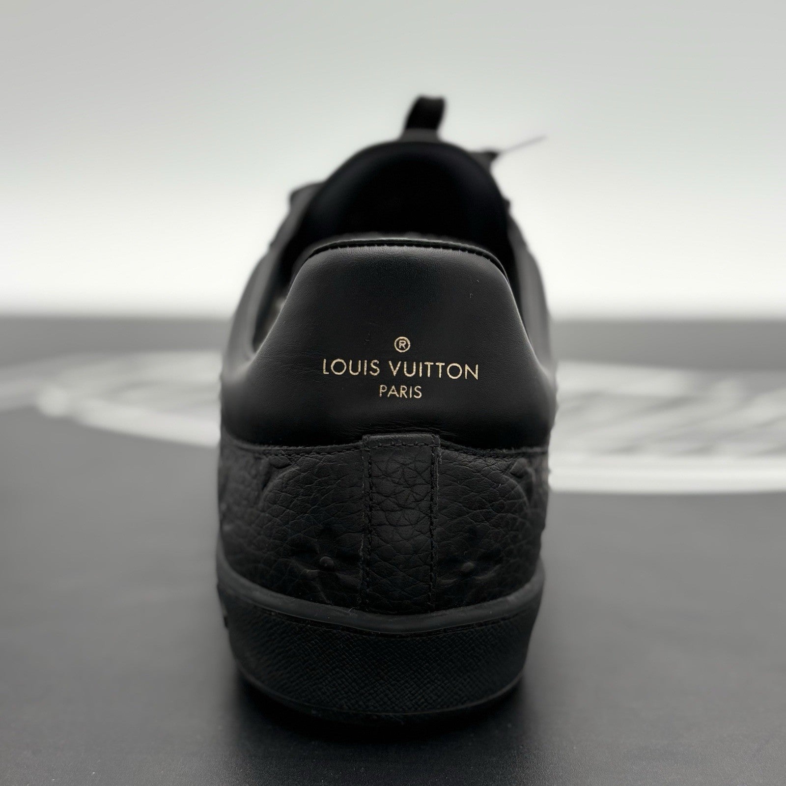Size 9 LV (10-10.5 US) Louis Vuitton Luxembourg Monogram ' Black ' | WORN ONCE!
