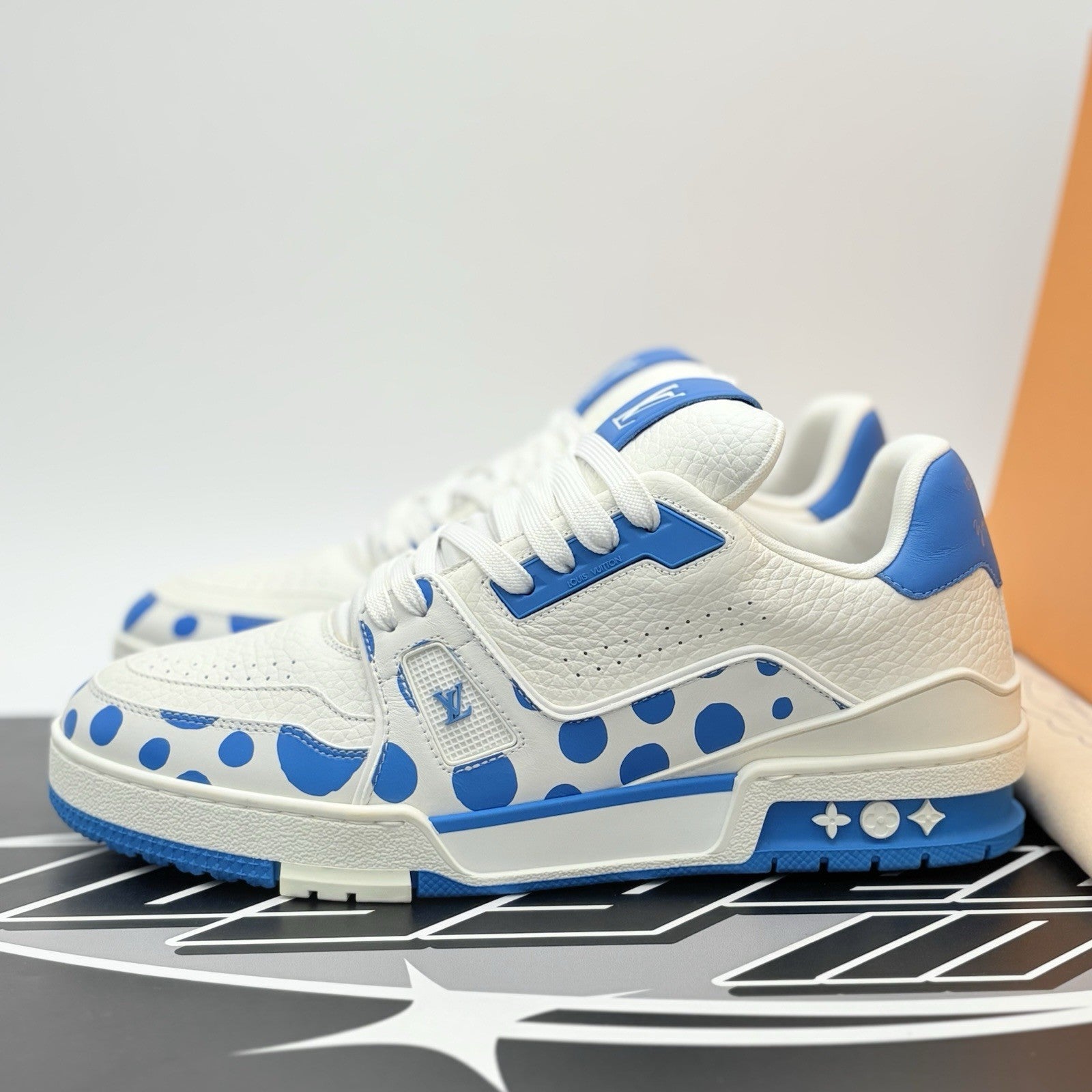 Size 6 LV (7-7.5 US) Louis Vuitton x Yayoi Kusama ' White Blue ' | BRAND NEW!