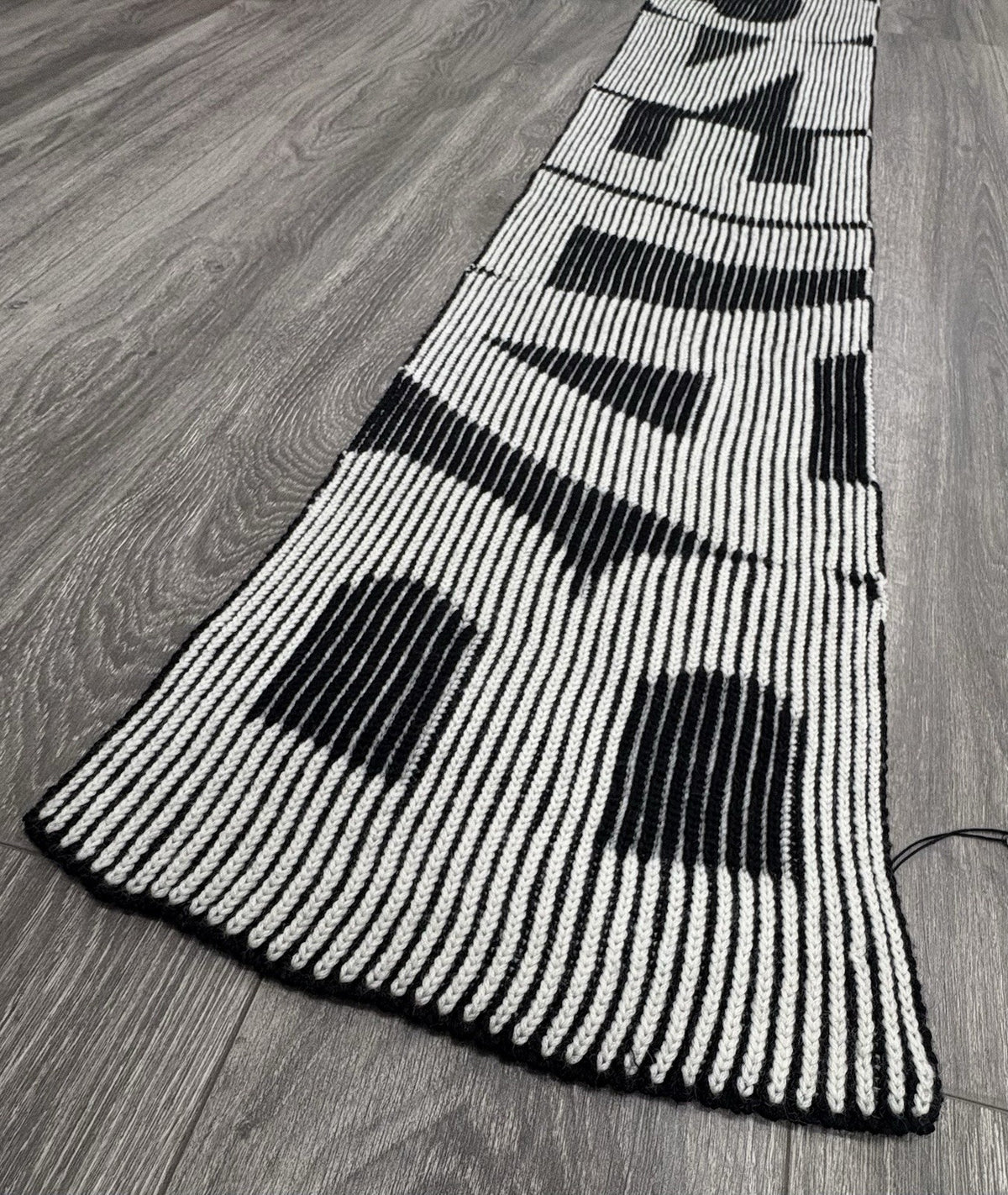 Logo Printed Wool Scarf — photo 4