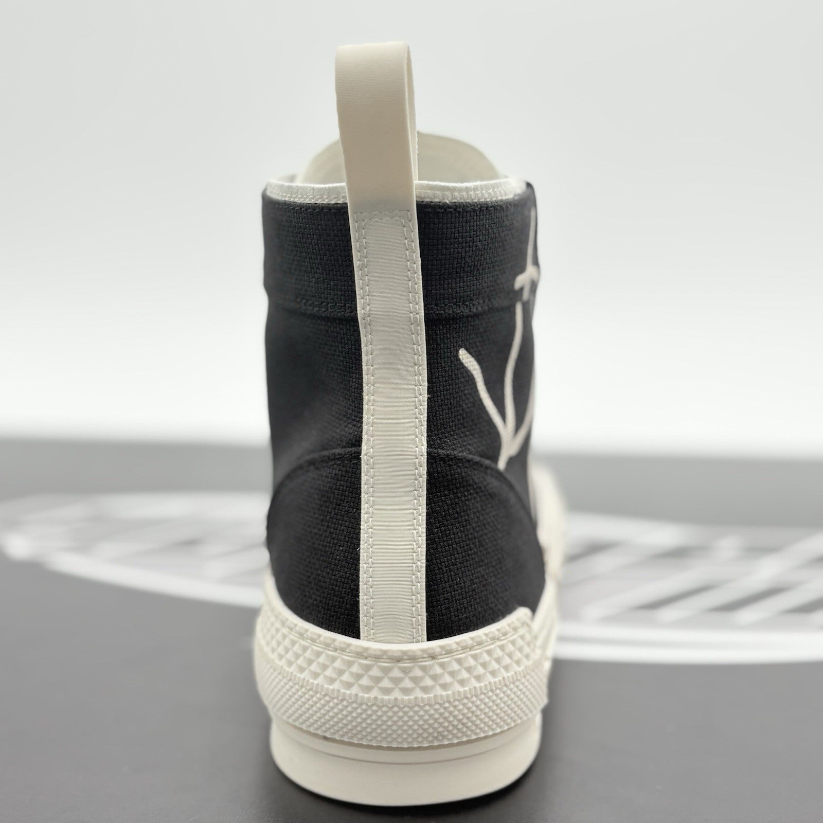 Size 41 (8 US) Dior B23 X Cactus Jack High Canvas ' Black ' | SUPER CLEAN!
