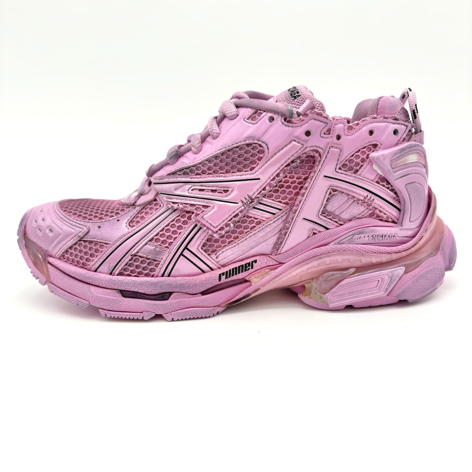 Size 40 EU - Balenciaga Runner ' Pink ' | BRAND NEW!
