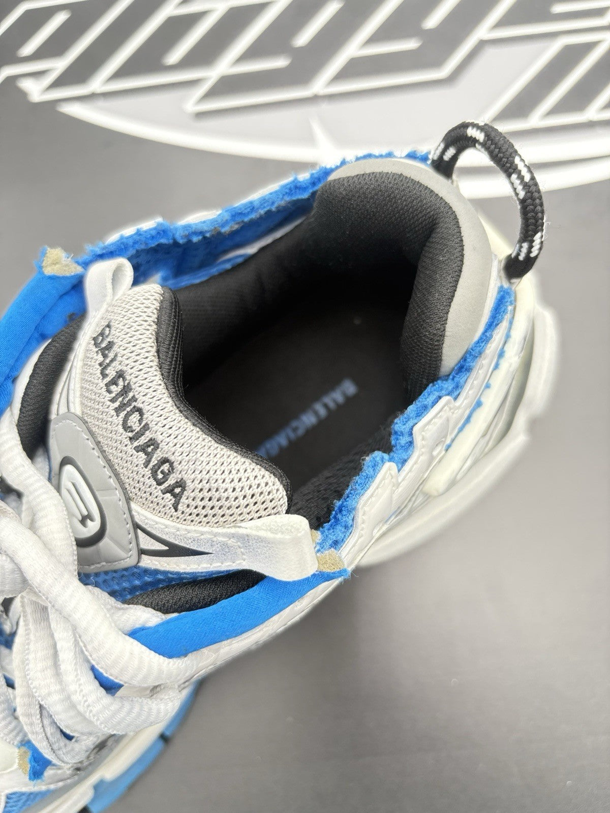 Size 43 (10 US) - Balenciaga Runner ' White, Blue ' | ONLY WORN 3x