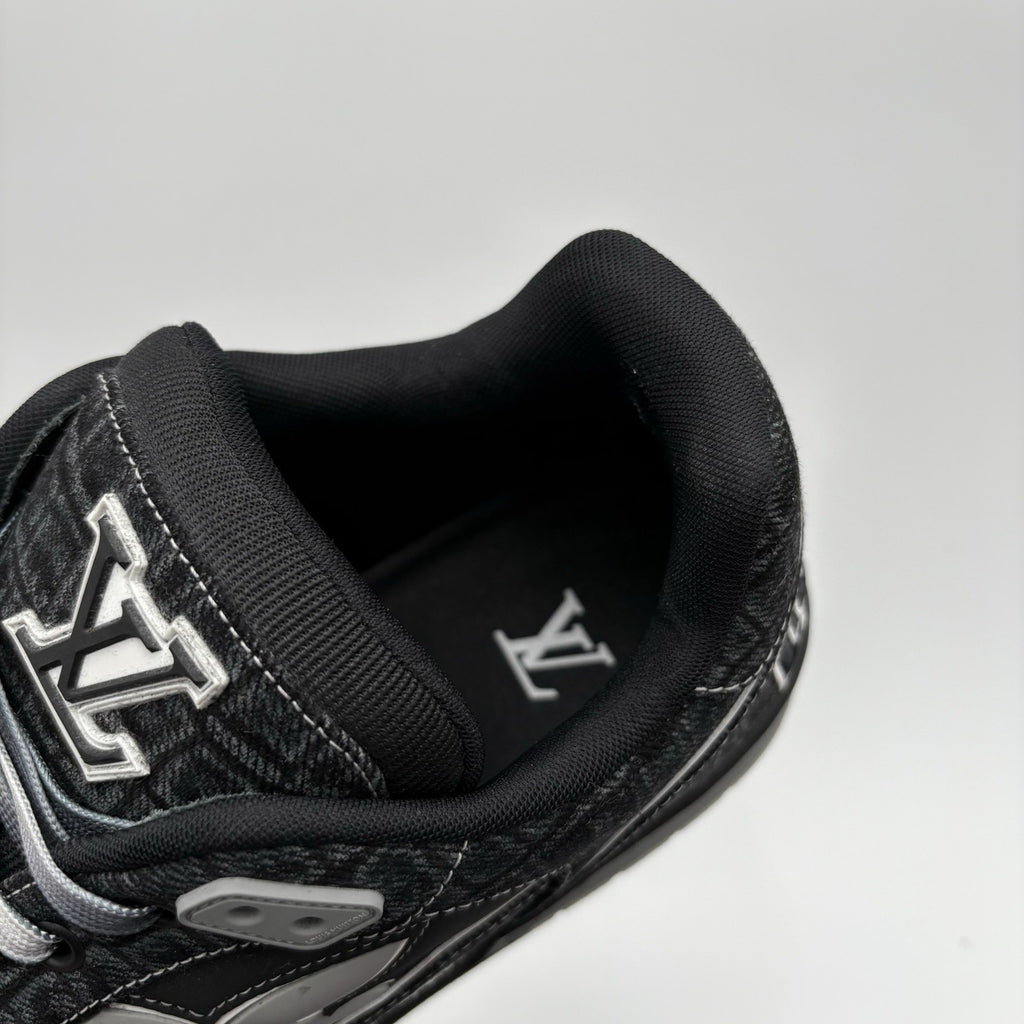 Size 11 LV (12-12.5 US) Louis Vuitton Croc Denim Strap Trainer ' Black ' WORN 1x