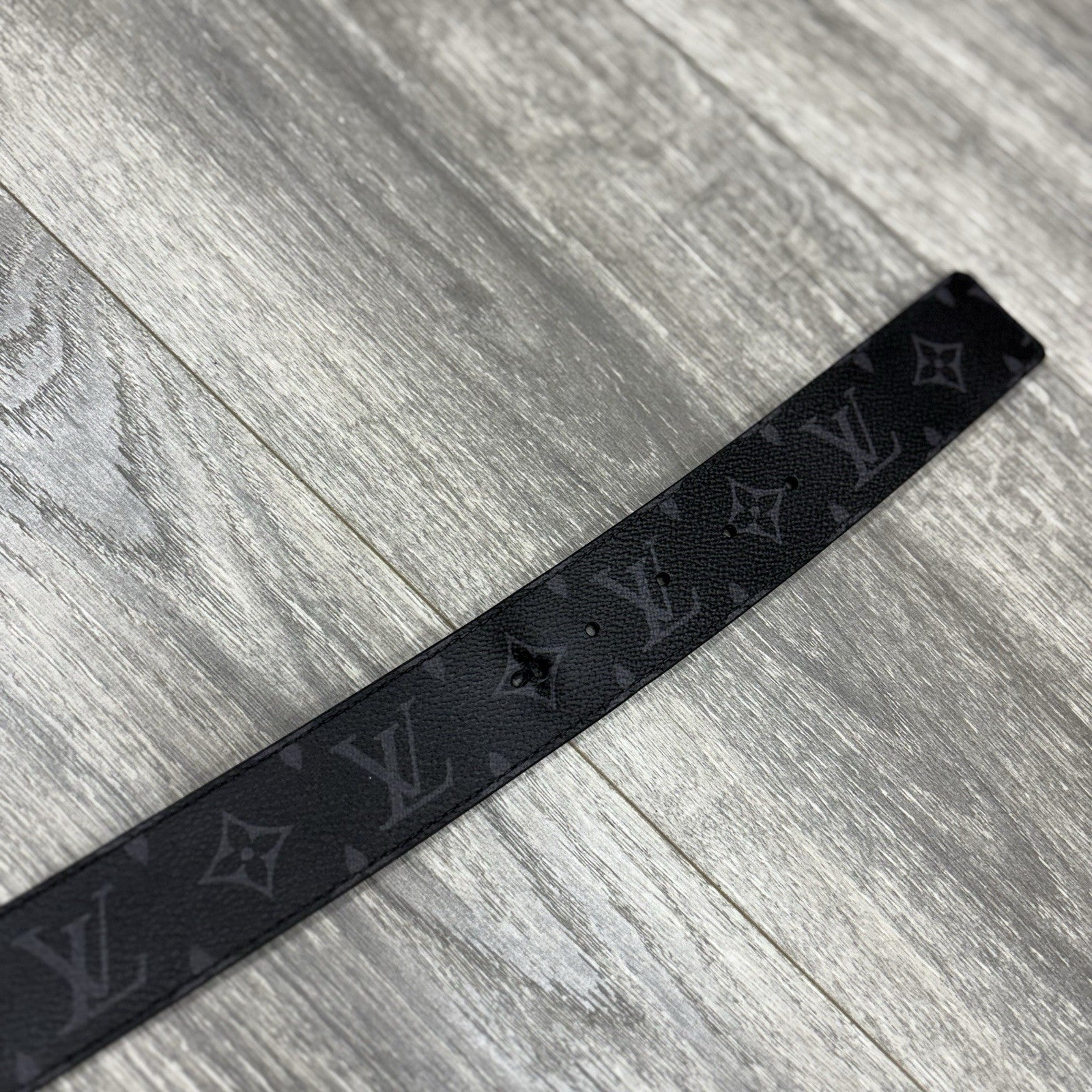Louis Vuitton Eclipse Monogram LV Initials Reversible Belt ' Black ' | CLEAN!