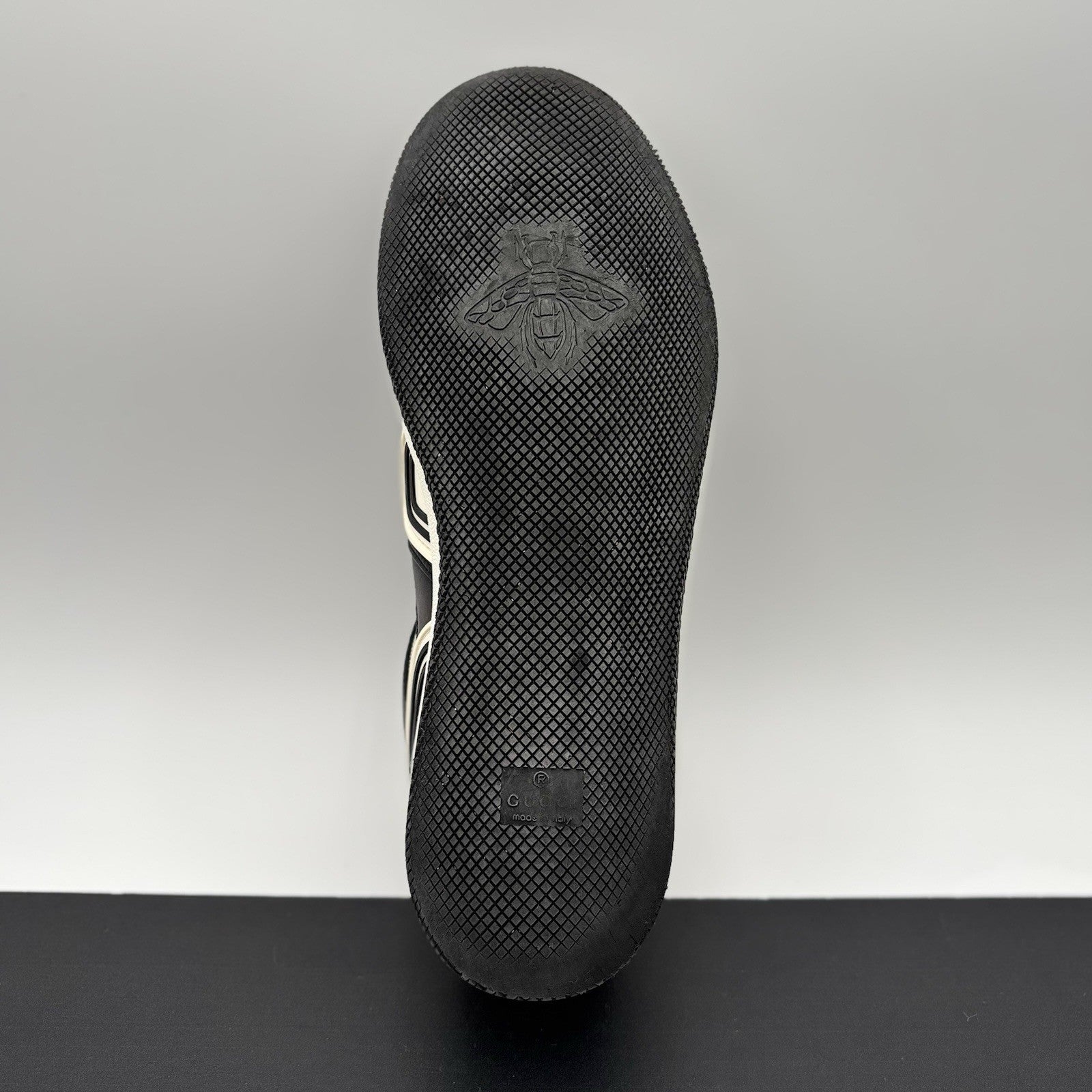 Size 10 G ( 10.5 US) - Gucci Basket ‘ White, Black ‘