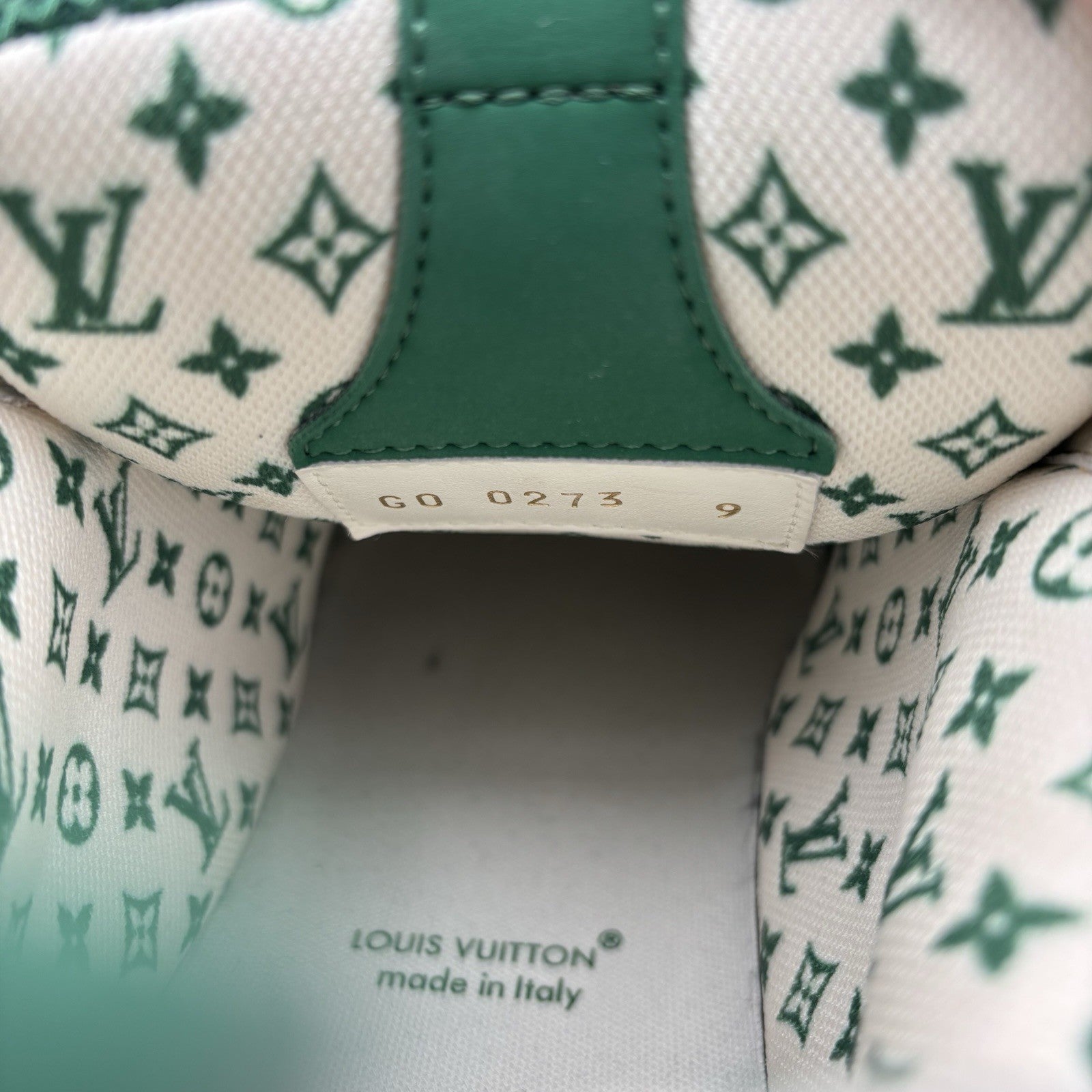 Size 9 LV (10-10.5 US) Louis Vuitton Skate ' Green, White ' | GREAT CONDITION!