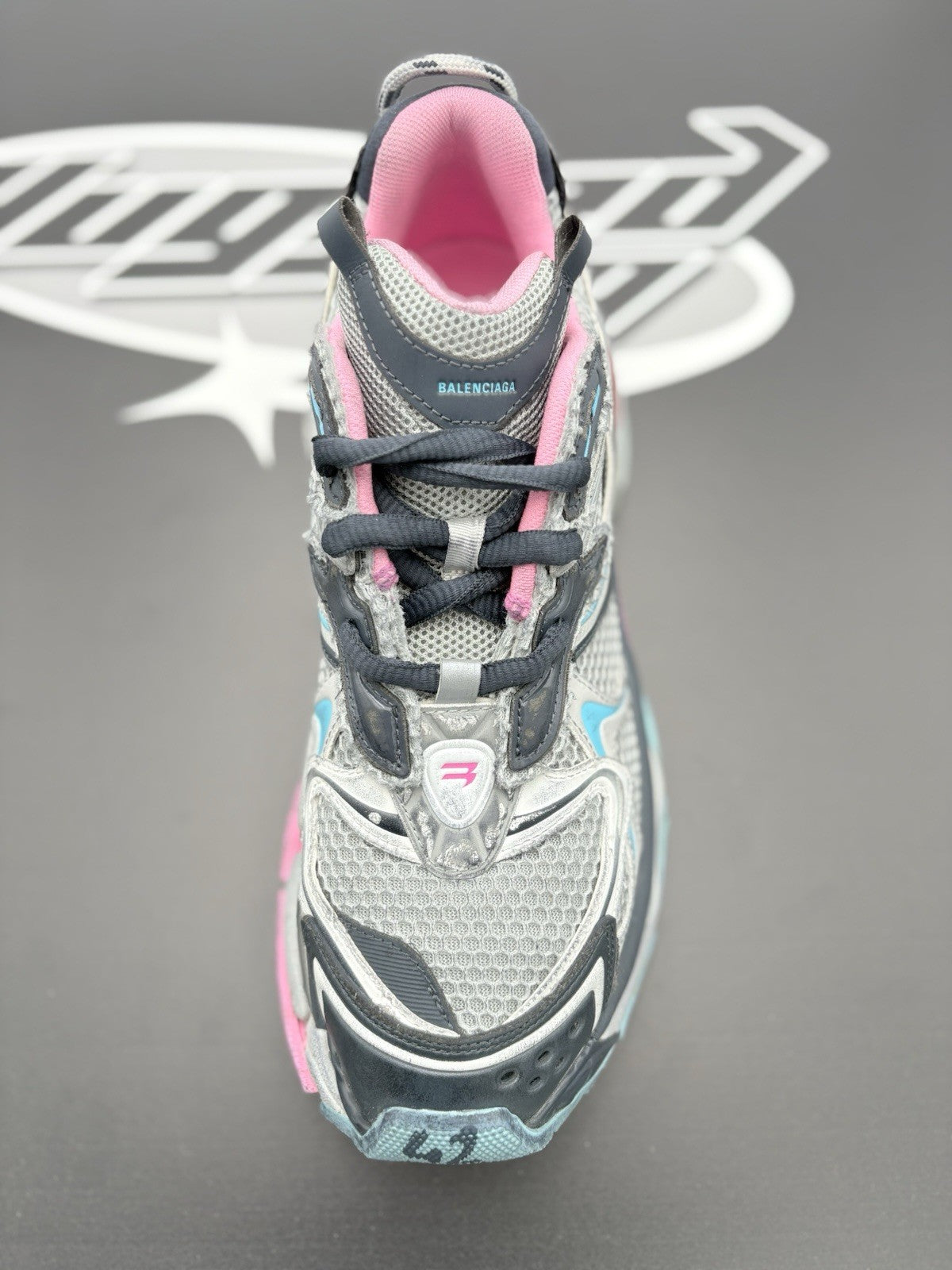 Size 42 (9 US) - Balenciaga Runner ' Grey Pink Blue ' | SUPER CLEAN!