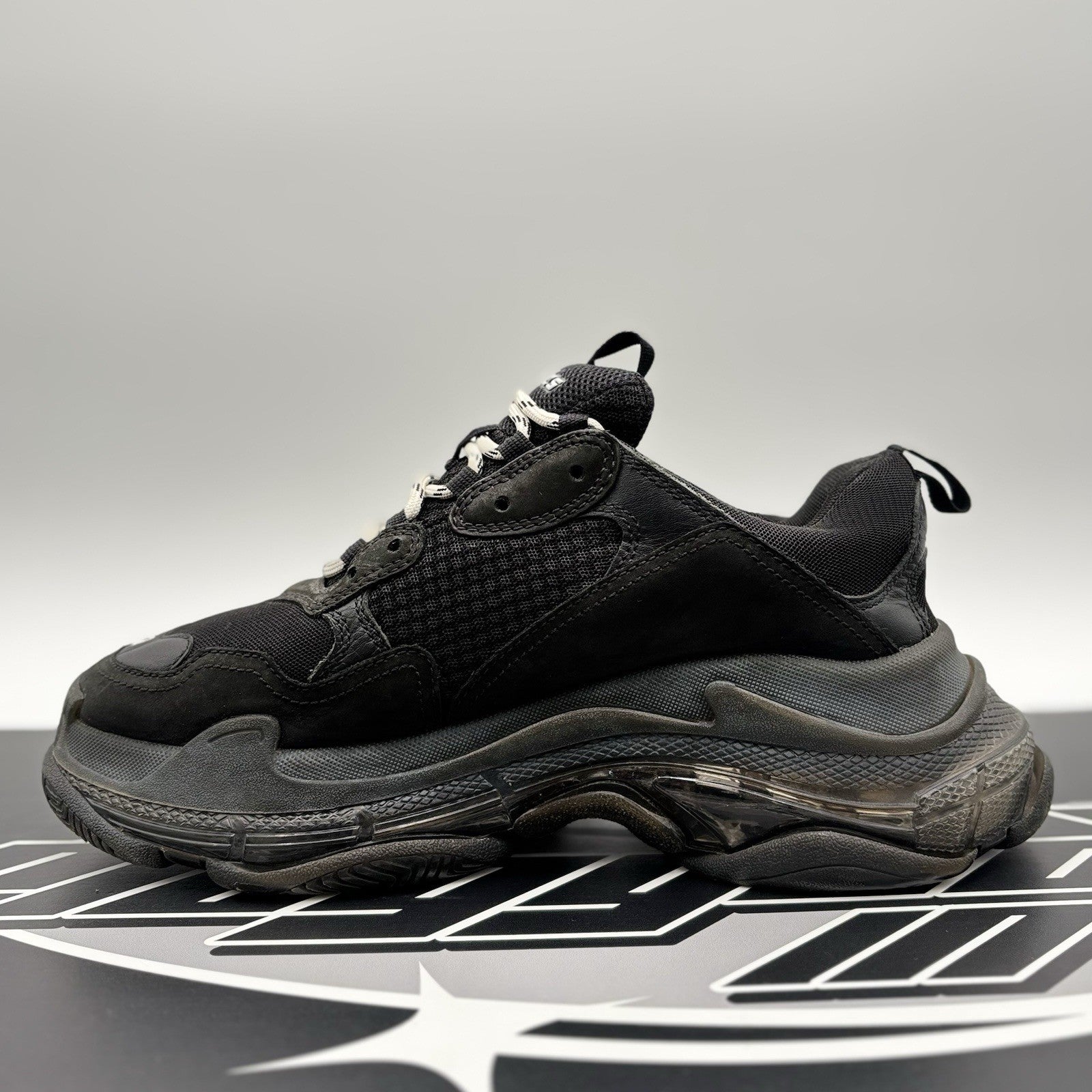 Size 42 (9 US) - Balenciaga Triple S ' Black ' | GOOD CONDITION!