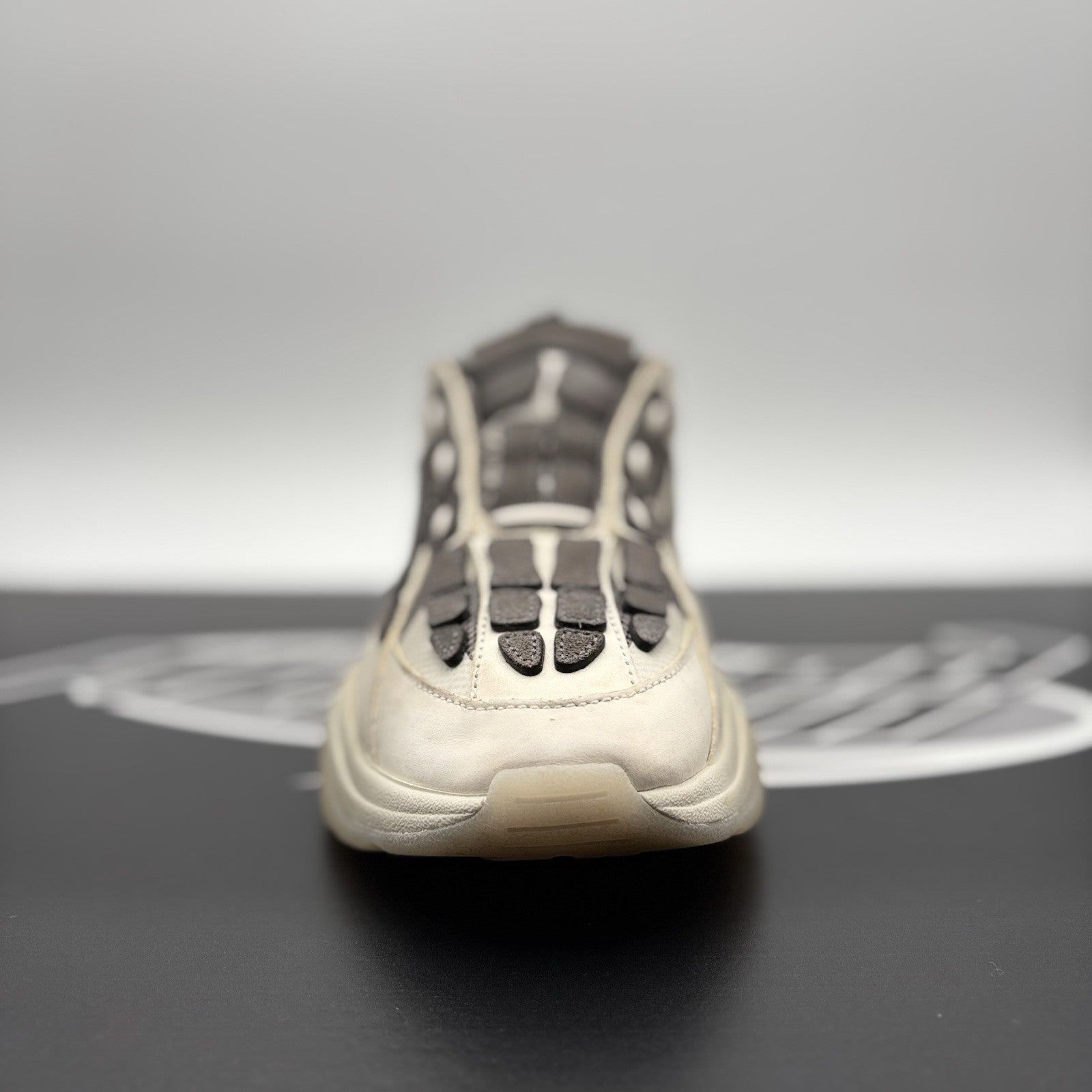 Size 42 (9 US) Amiri Bone Runner ' White, Beige, Grey ' | GOOD CONDITION!