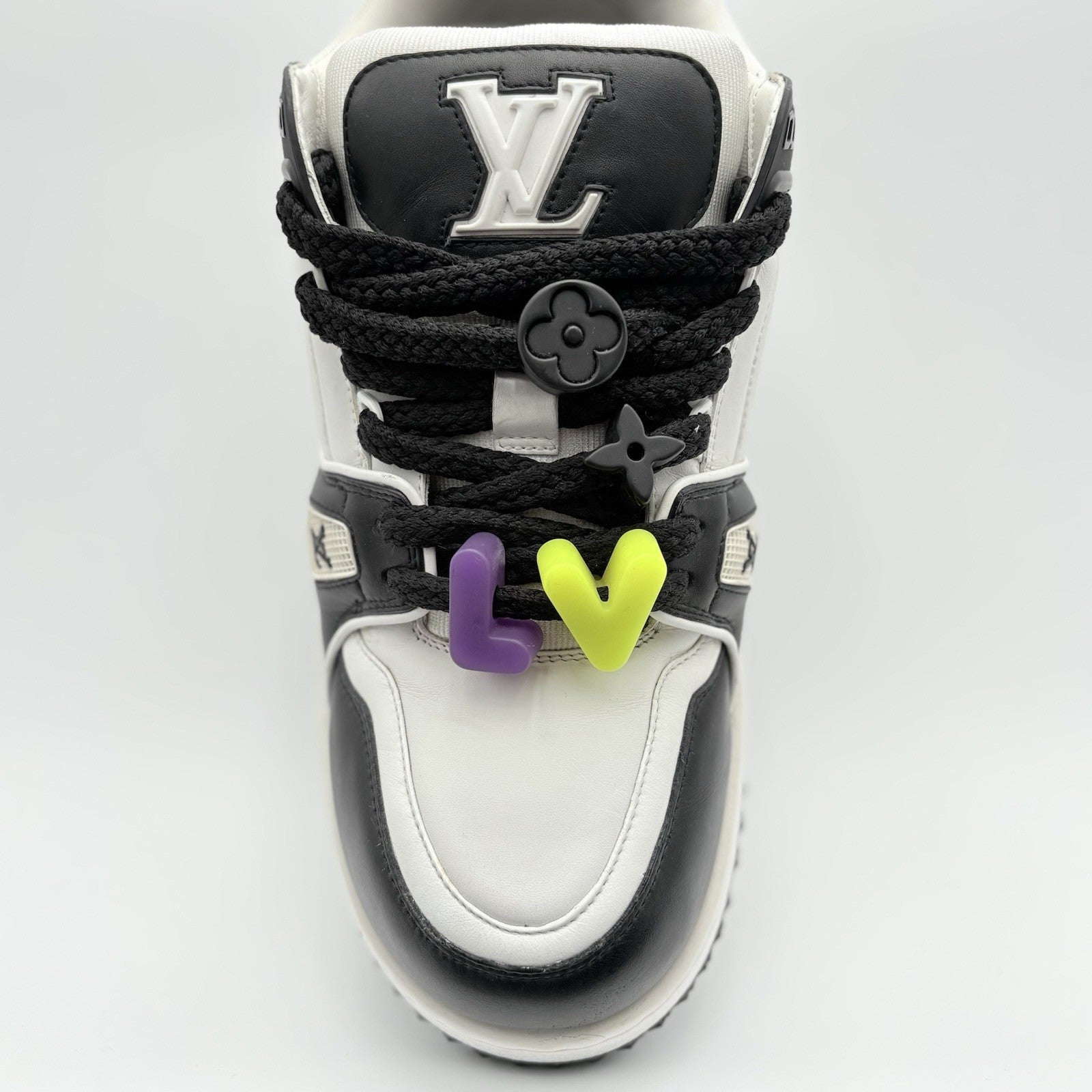 Size 10 LV (11-11.5 US) - Louis Vuitton Maxi ' Black White ' | GREAT CONDITION!