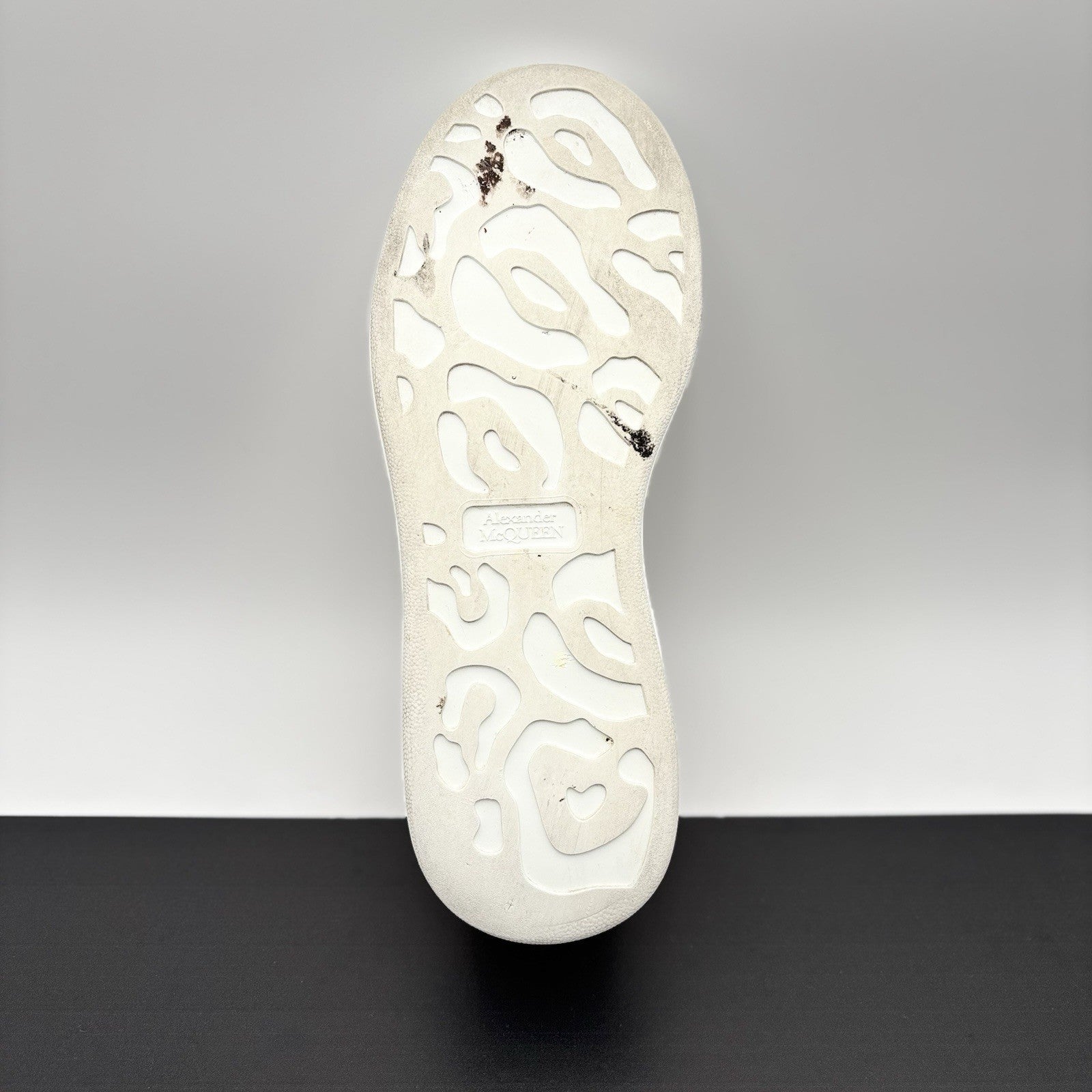 Size 41.5 (8.5 US) Alexander McQueen Oversized ‘ White, Red ' | GOOD COND!
