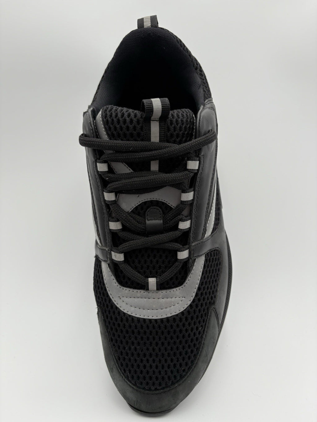 Size 44 (11 US) - Dior B22 Sneaker ' Black ' | GOOD CONDITION!