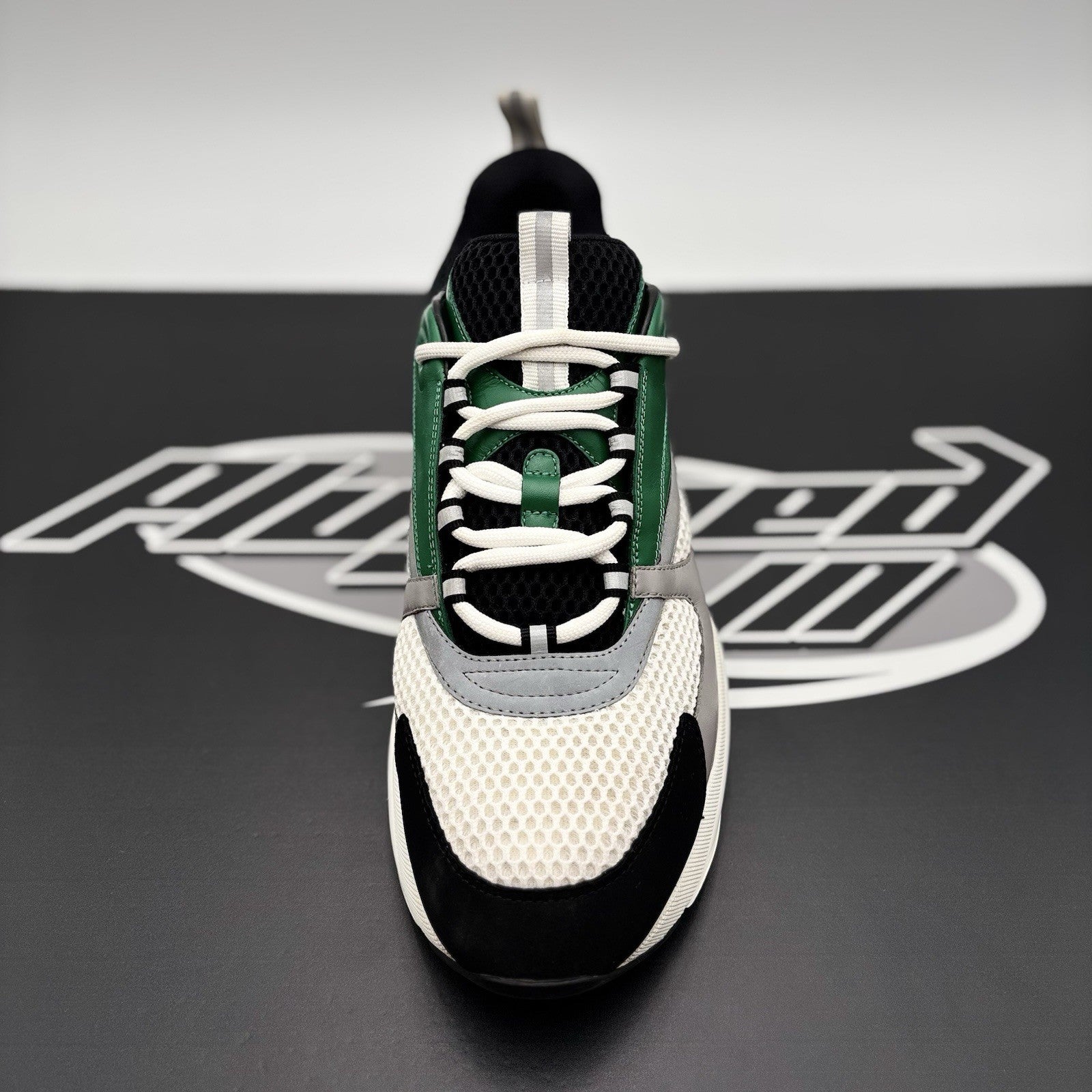 Size 46 (13 US) - Dior B22 Sneaker ' Green White Black ' | GOOD CONDITION!