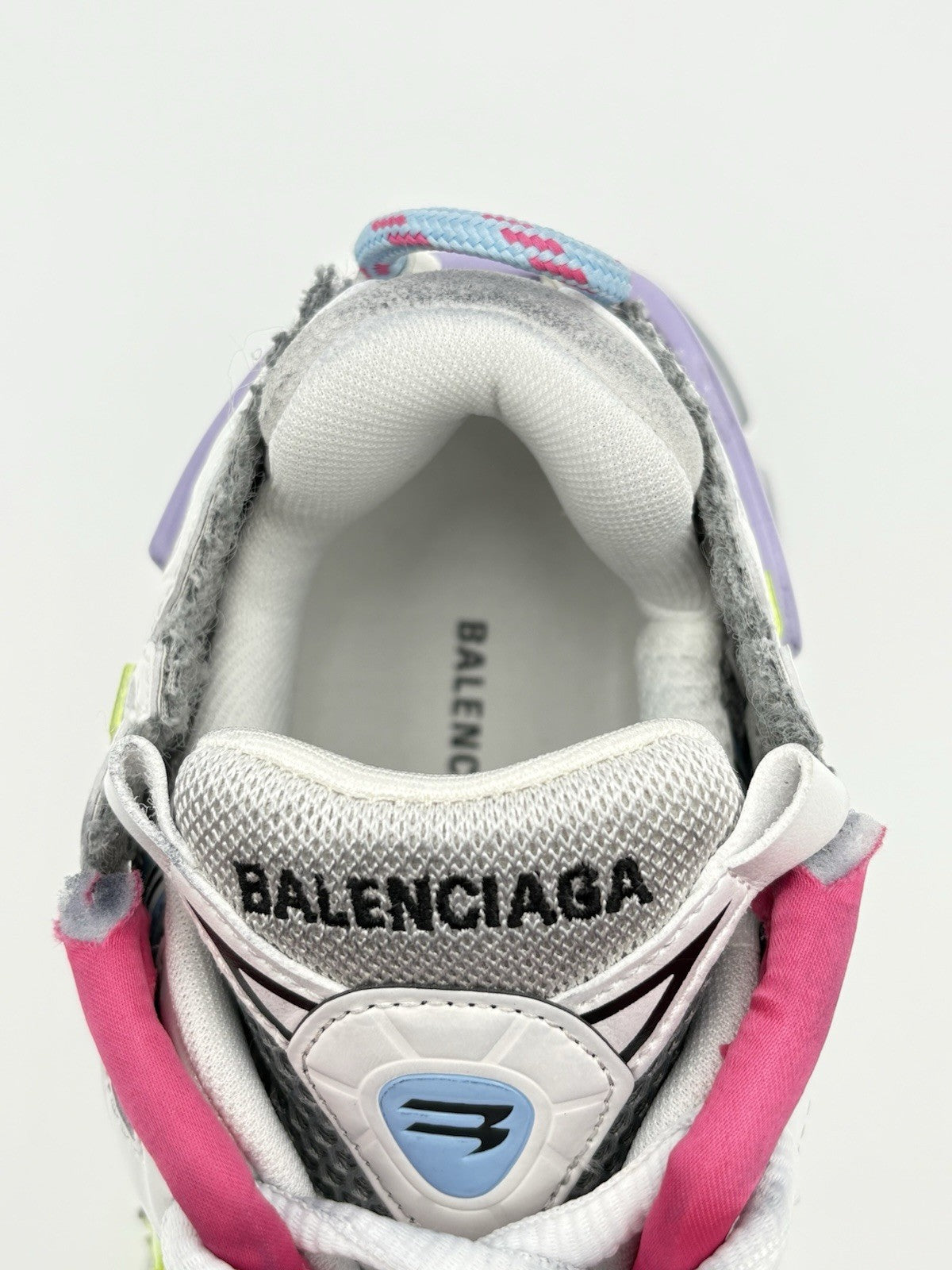 Size 41 - Balenciaga Runner ' Grey Light Purple Neón Yellow White ' | NEW!