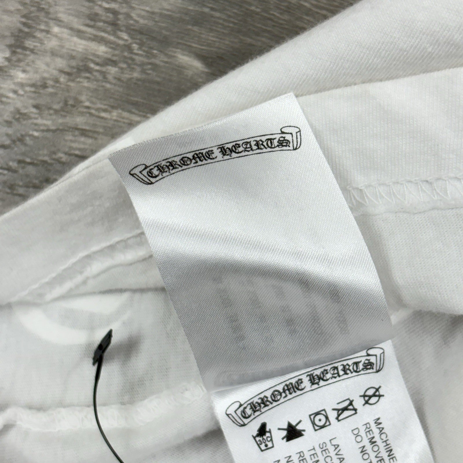 Size XL - Chrome Hearts Collar Print T-Shirt ' White Purple ' | WORN 1-3x
