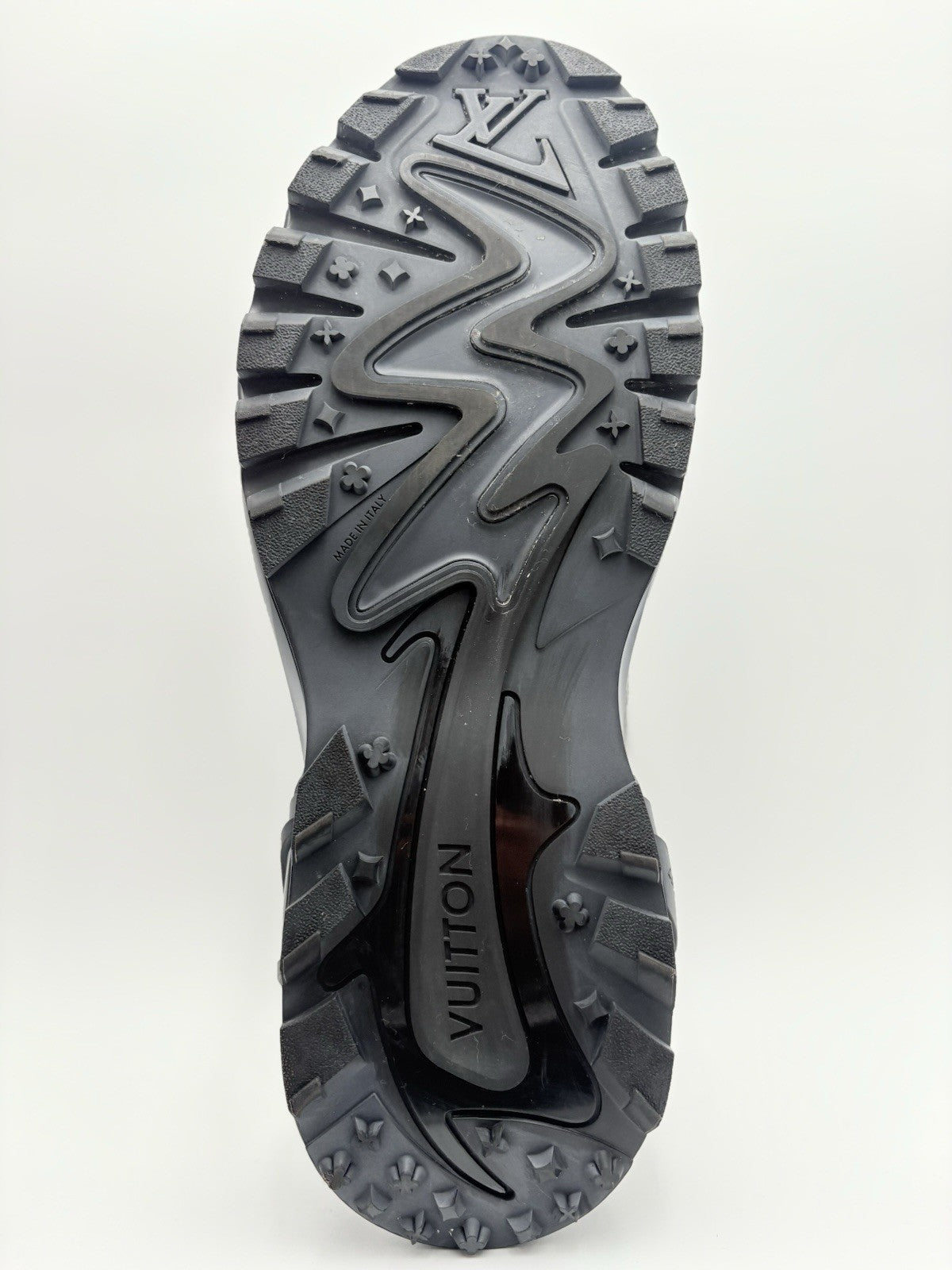 Size 12 LV (13-13:5 US) Louis Vuitton Tactic Runner ' Grey ' | SUPER CLEAN!