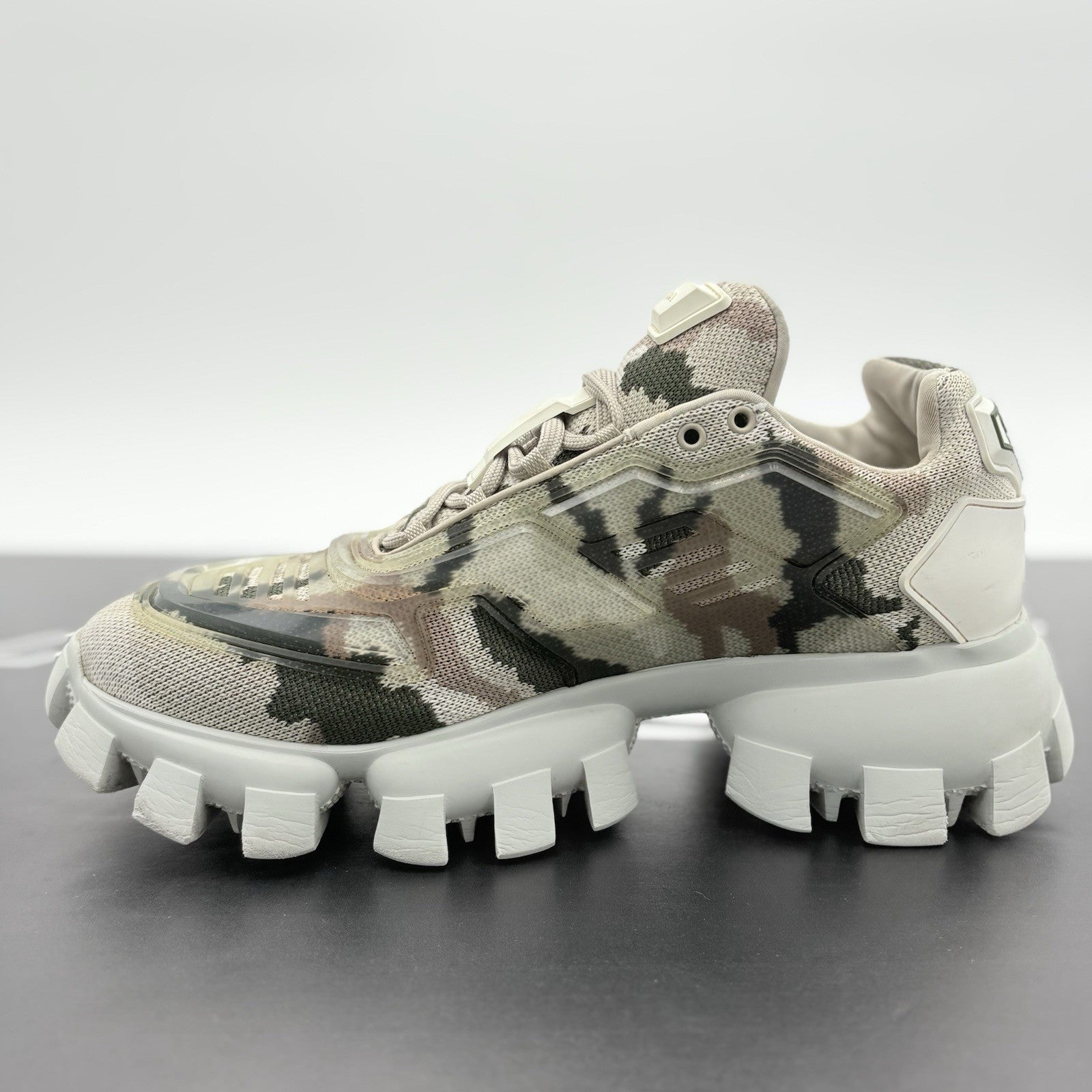 Size 7.5 UK (8.5 US) Prada Cloudbust Thunder Sneakers Men ' Camo ' | GREAT COND!