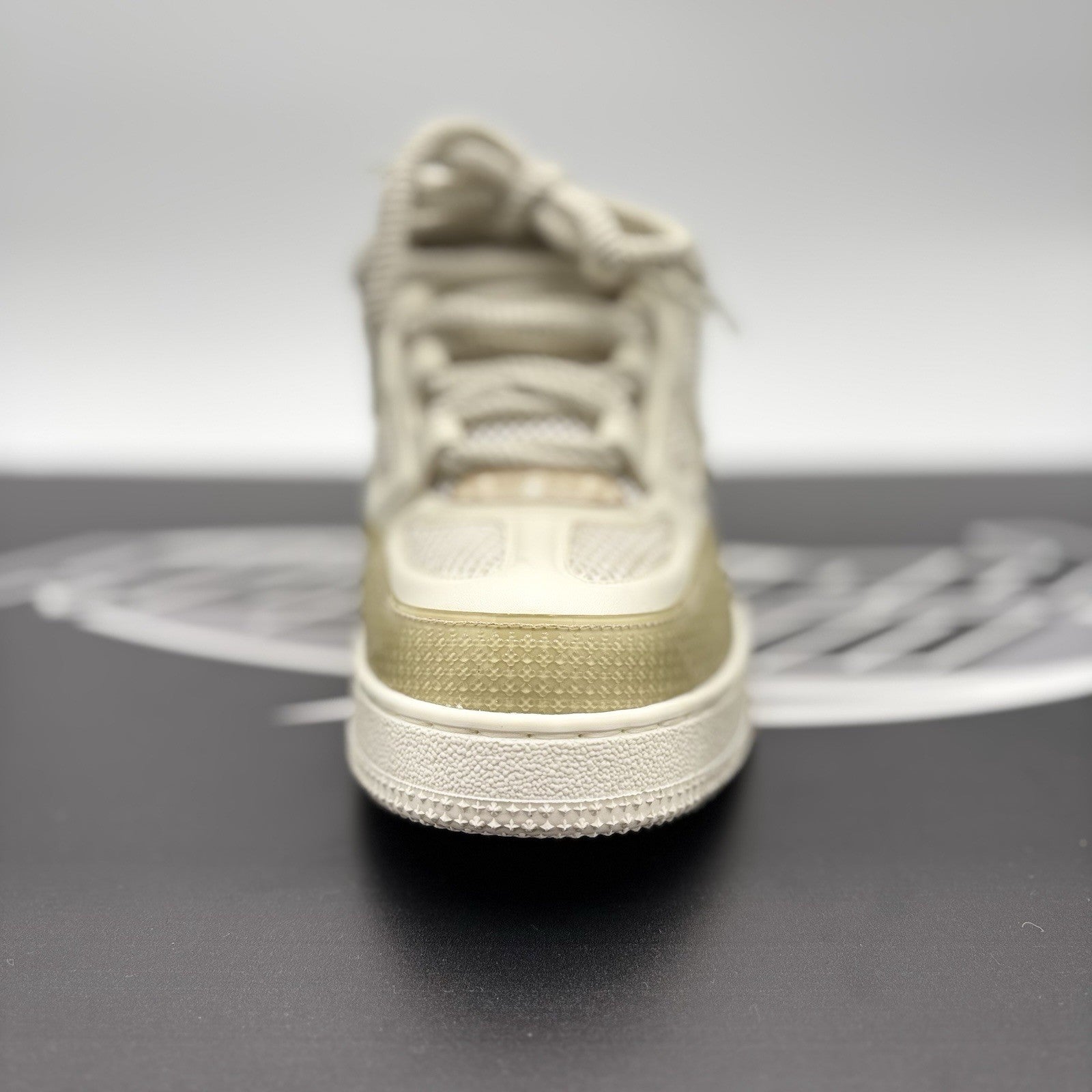 Size 7.5 LV (8.5-9 US) - Louis Vuitton Skate ' Beige White ' | GREAT COND!