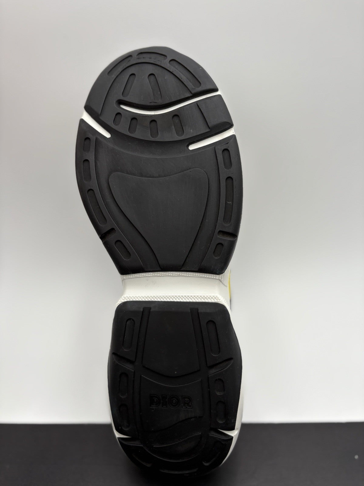 Size 43 (10 US) - Dior B24 Runtek ' Black Yellow ' | EXCELLENT CONDITION!