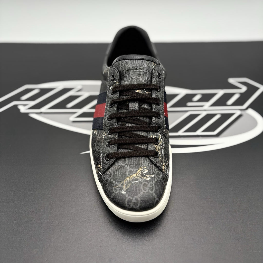 Size 8 G (8.5 US) - Gucci Tiger Ace GG Supreme Monogram | GREAT CONDITION!