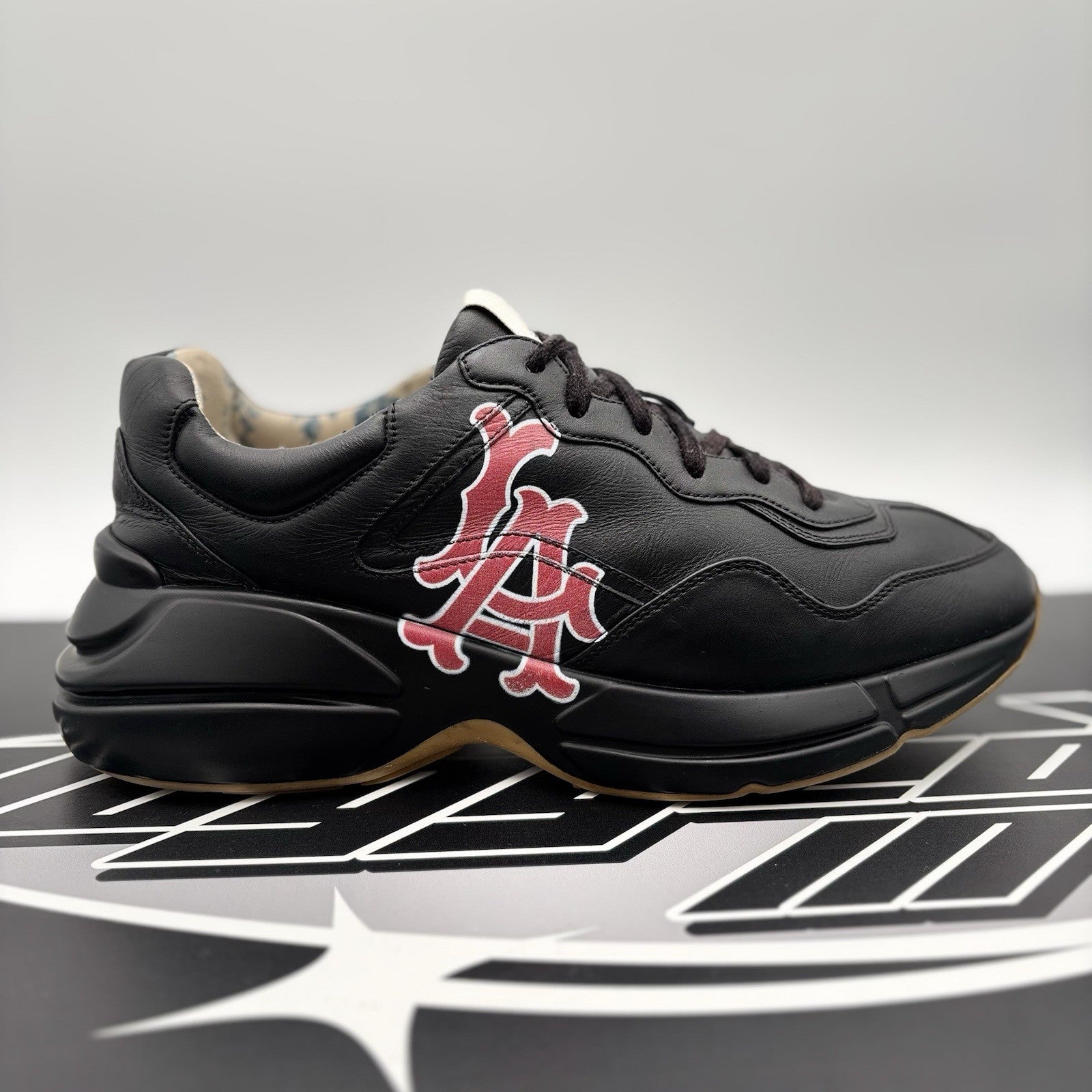 Size 7.5 G (US 8) Gucci Rhyton GG  ‘ LA Angels ’ | GOOD CONDITION!