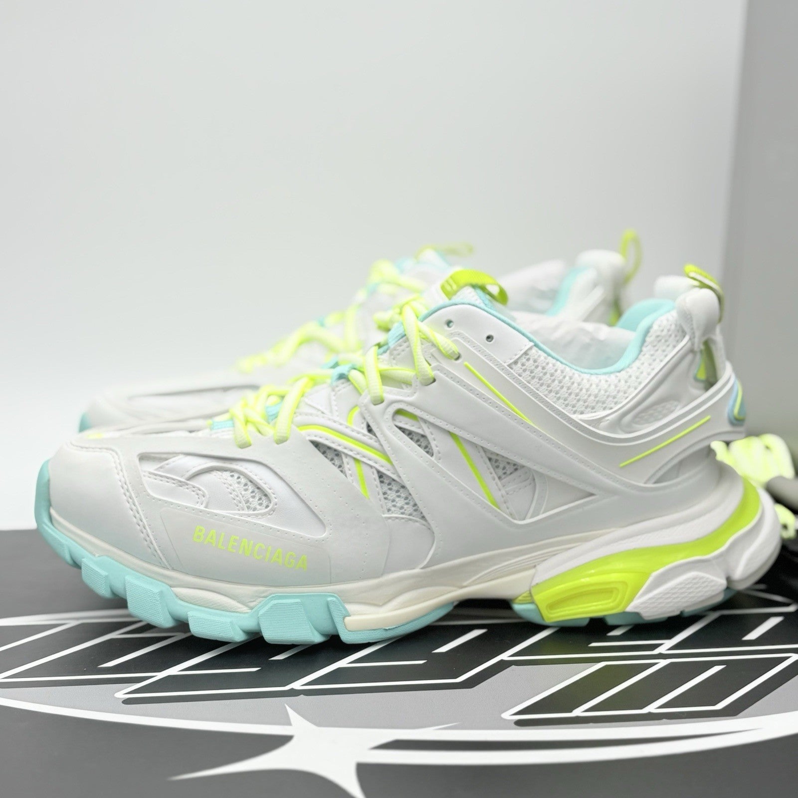 Size 41 (8 US) - Balenciaga Track ' White Yellow Blue ' | BRAND NEW!