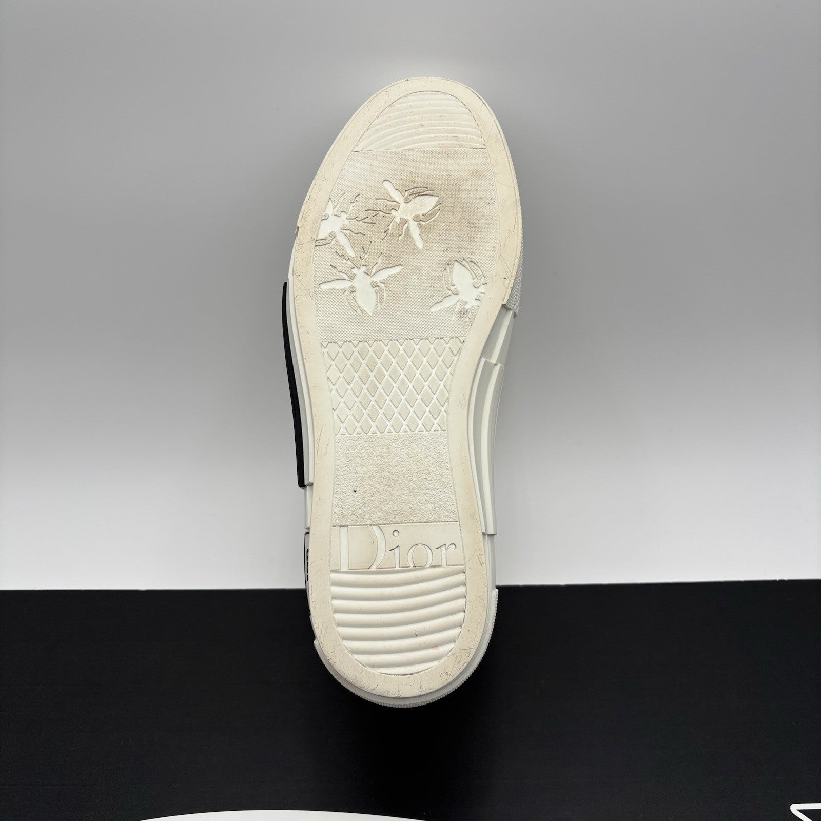 Size 42 (9 US) - Dior B23 High ' White ' | GREAT CONDITION!