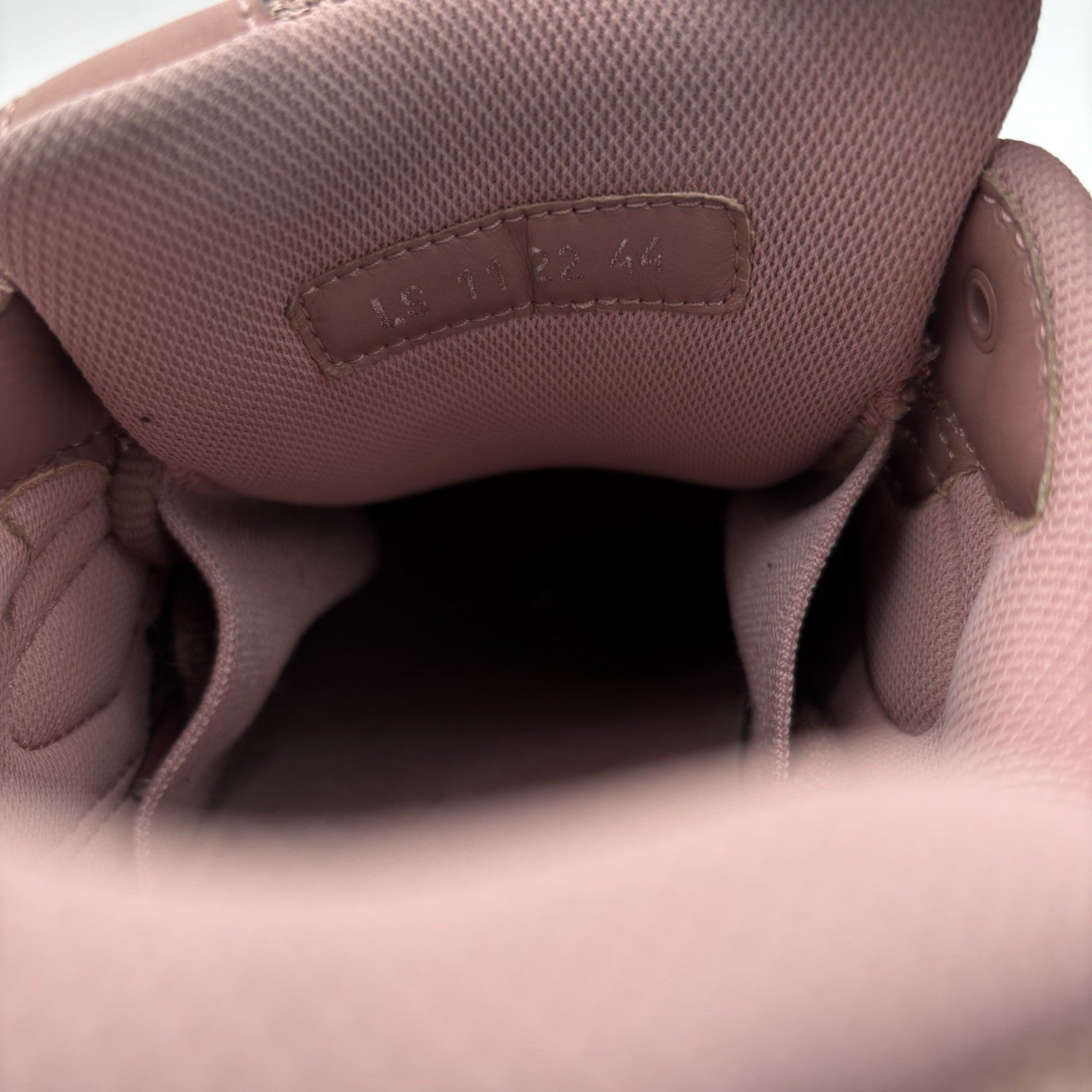 Size 44 (11 US) - Dior B30 Reflective Sneaker ' Rust Pink ' | GOOD CONDITION!