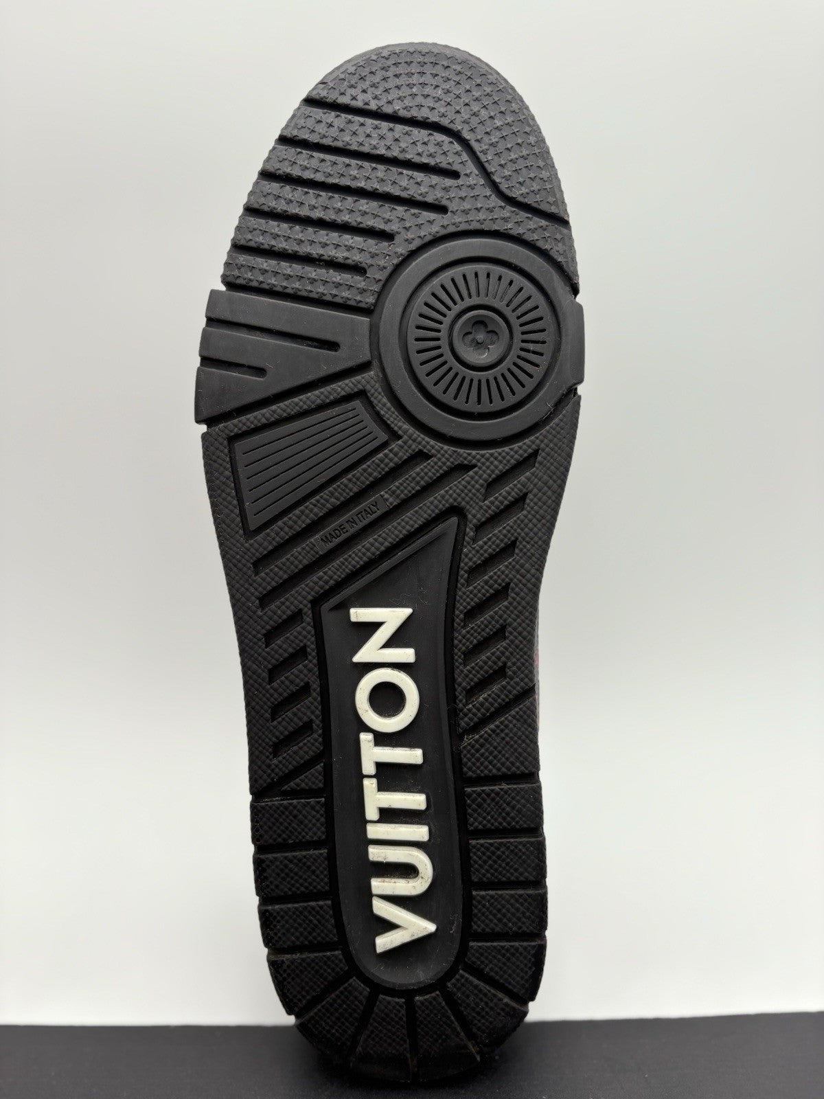 Size 8 LV (9-9.5 US) Louis Vuitton X Murakami Trainer ' Black ' | SUPER CLEAN