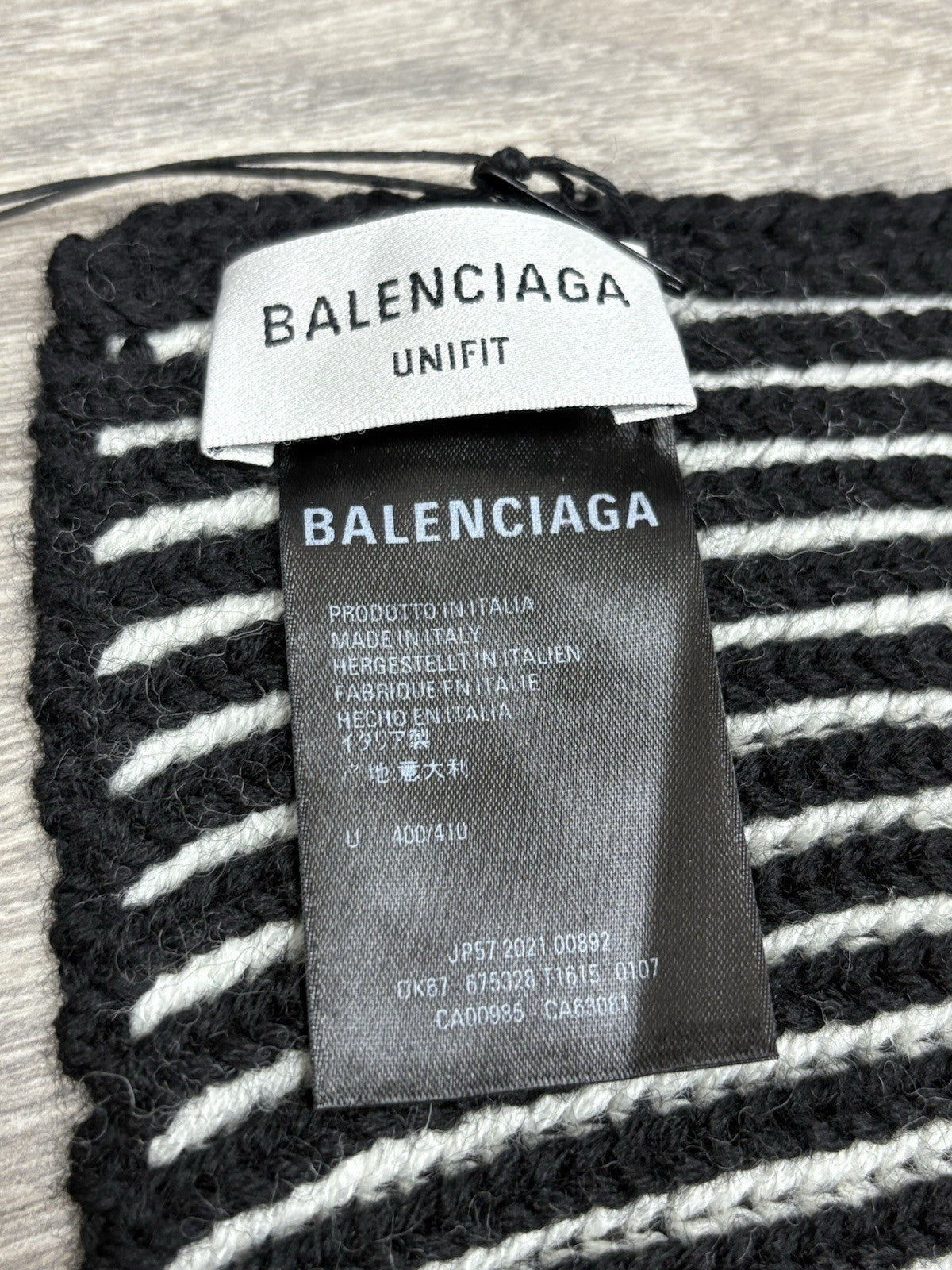 Balenciaga Logo Printed Wool Scarf | NEW!