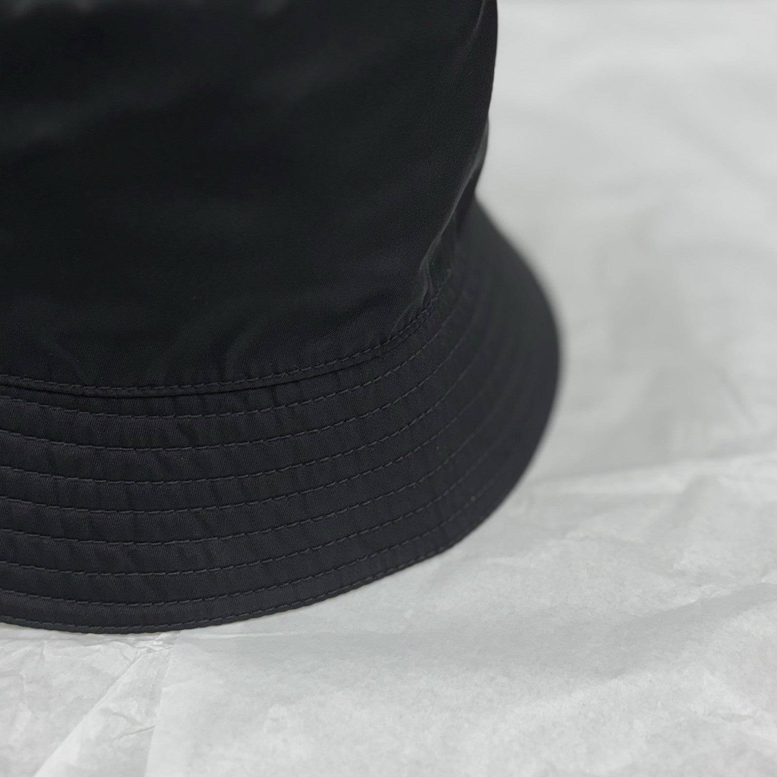 Prada Re-Nylon Bucket Hat ' Black ' | SUPER CLEAN!