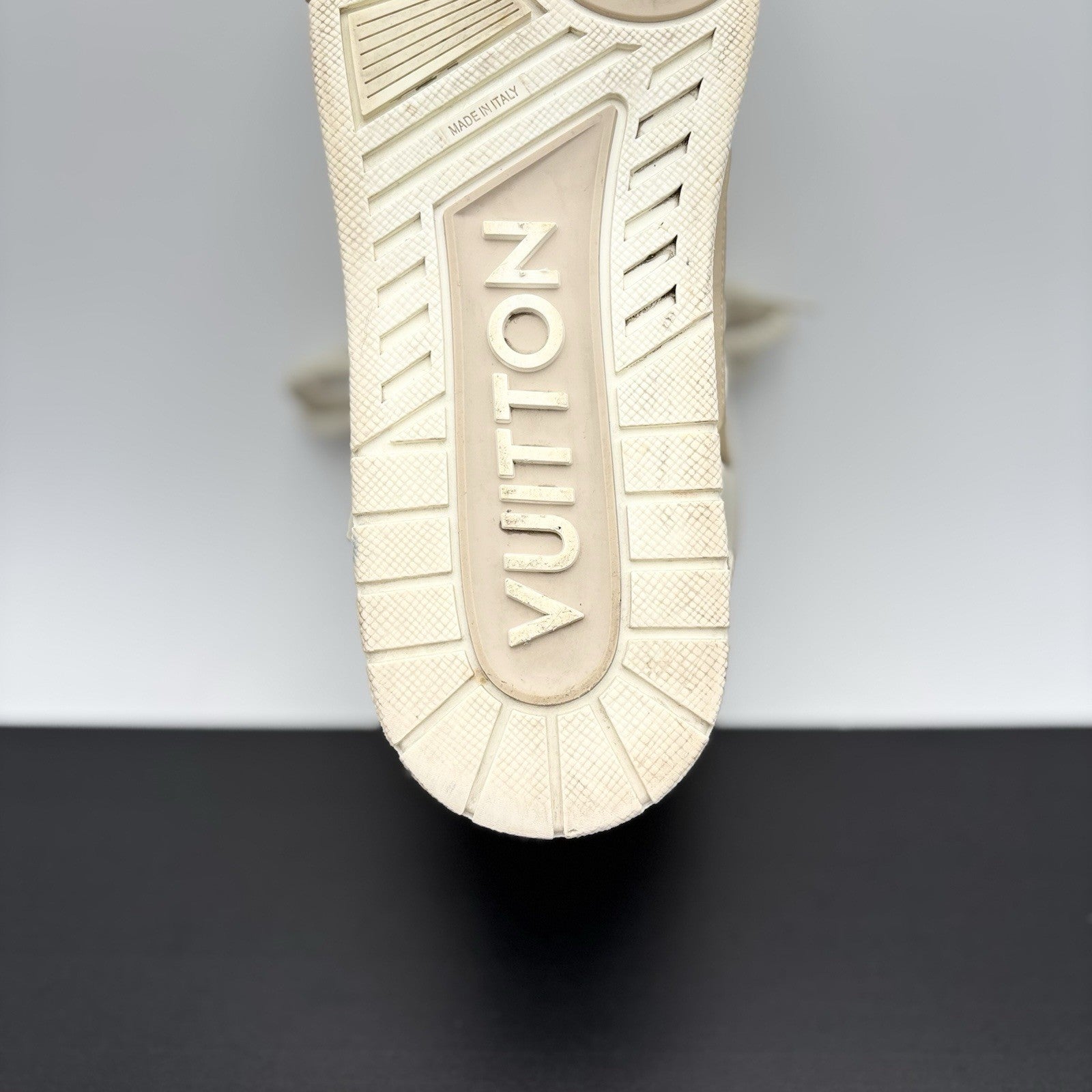 Size 10.5 LV (11.5-12 US) Louis Vuitton Skate ' White ' | GOOD CONDITION!
