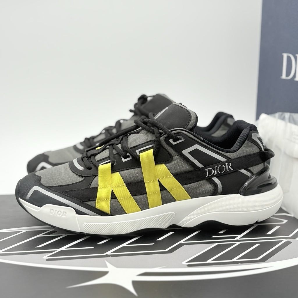 Size 43 (10 US) - Dior B24 Runtek ' Black Yellow ' | EXCELLENT CONDITION!