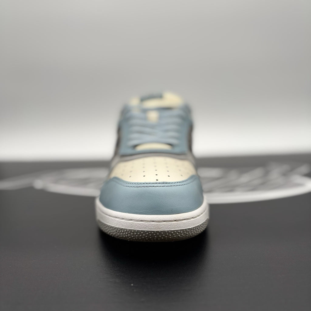 Size 43 (10 US) - Dior B27 Low Dior ' Light Blue ' | GOOD CONDITION!