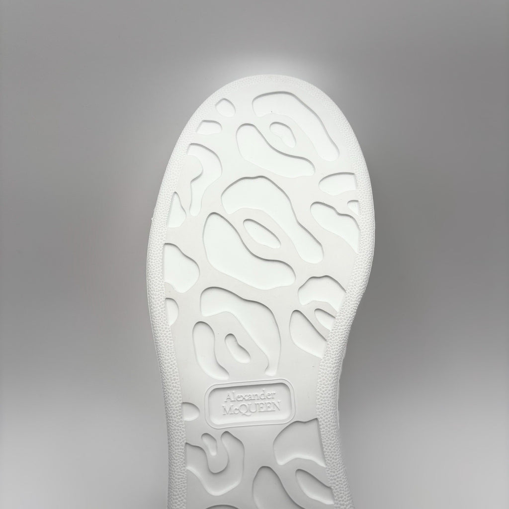 Size 40 (7 US) - Alexander McQueen ‘ White Transparent ‘ | EXCELLENT CONDITION!