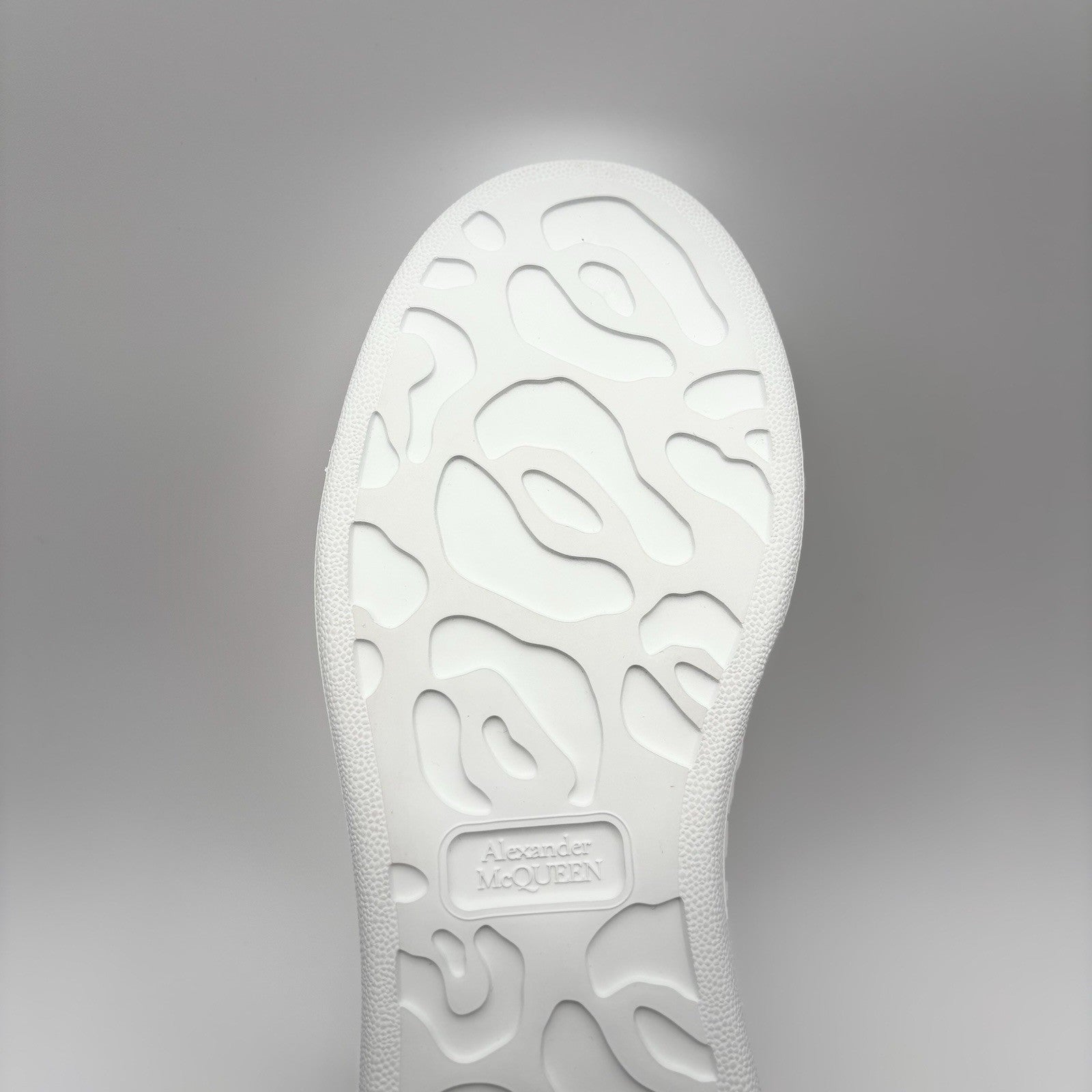 Size 40 (7 US) - Alexander McQueen ‘ White Transparent ‘ | EXCELLENT CONDITION!