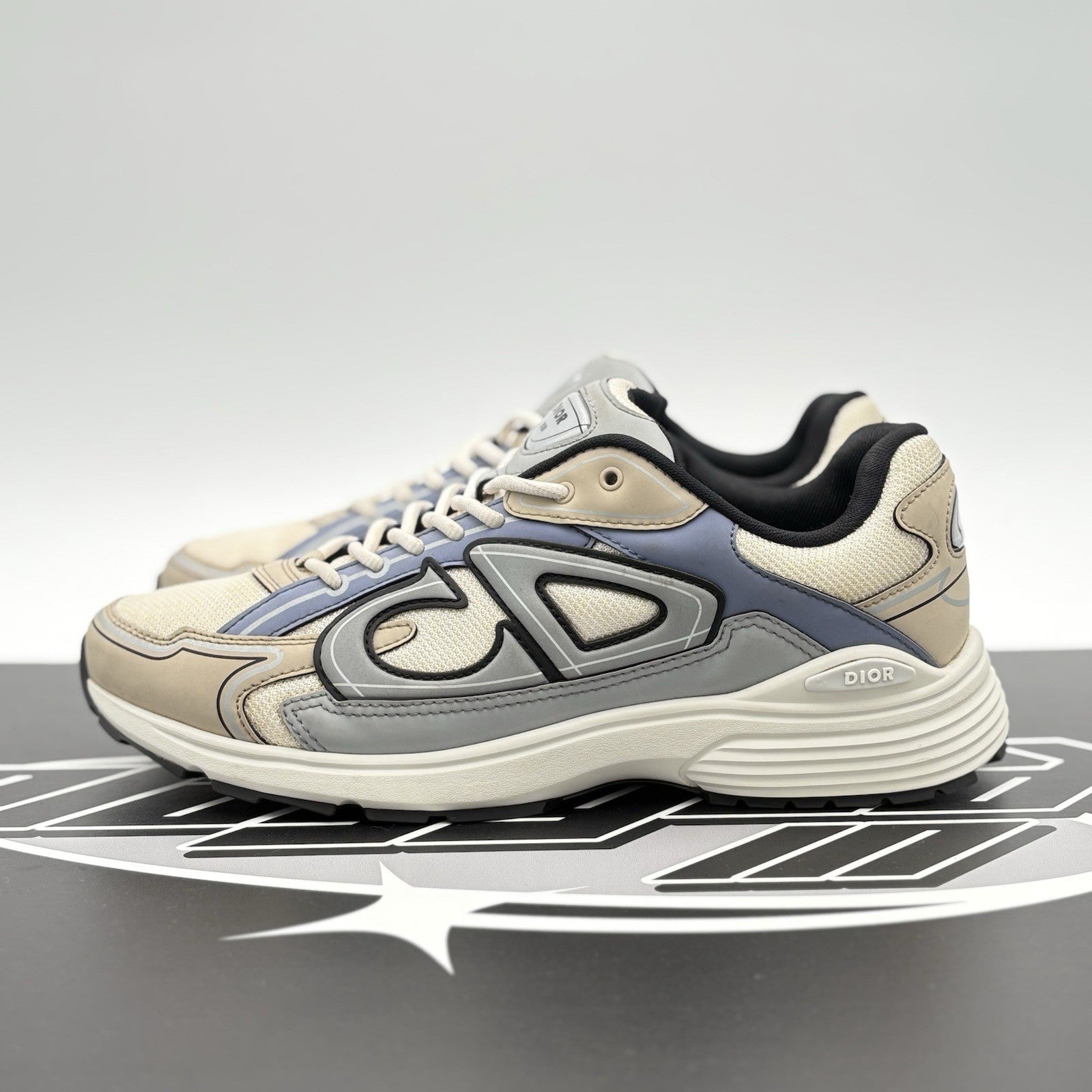 Size 44 (11 US) - Dior B30 Reflective Sneaker ' White Beige Blue ' | SUPER CLEAN