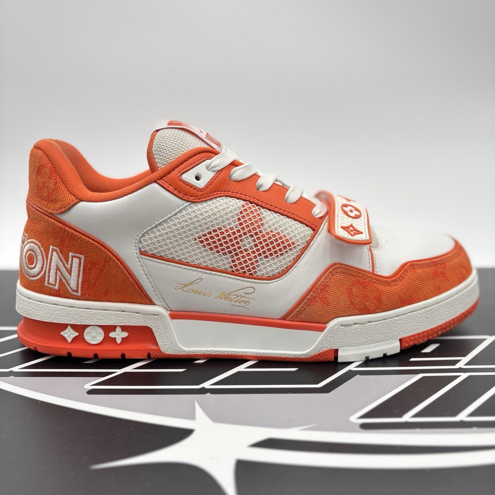Size 9 LV (10-10.5 US) Louis Vuitton Trainer Strap ' Orange ' | GREAT CONDITION!