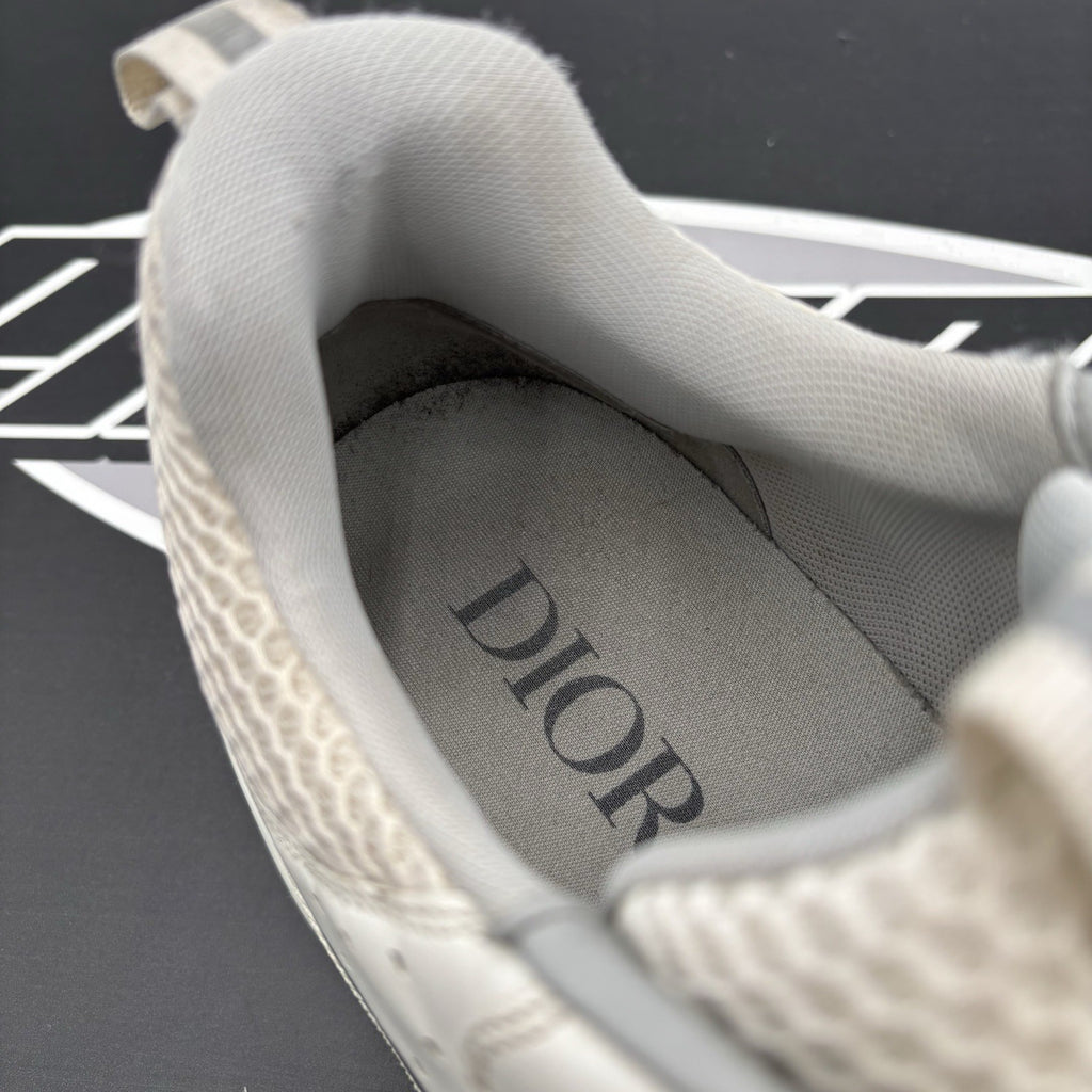 Size 44 (11 US) - Dior B22 Sneaker ' White Black ' | GOOD CONDITION!