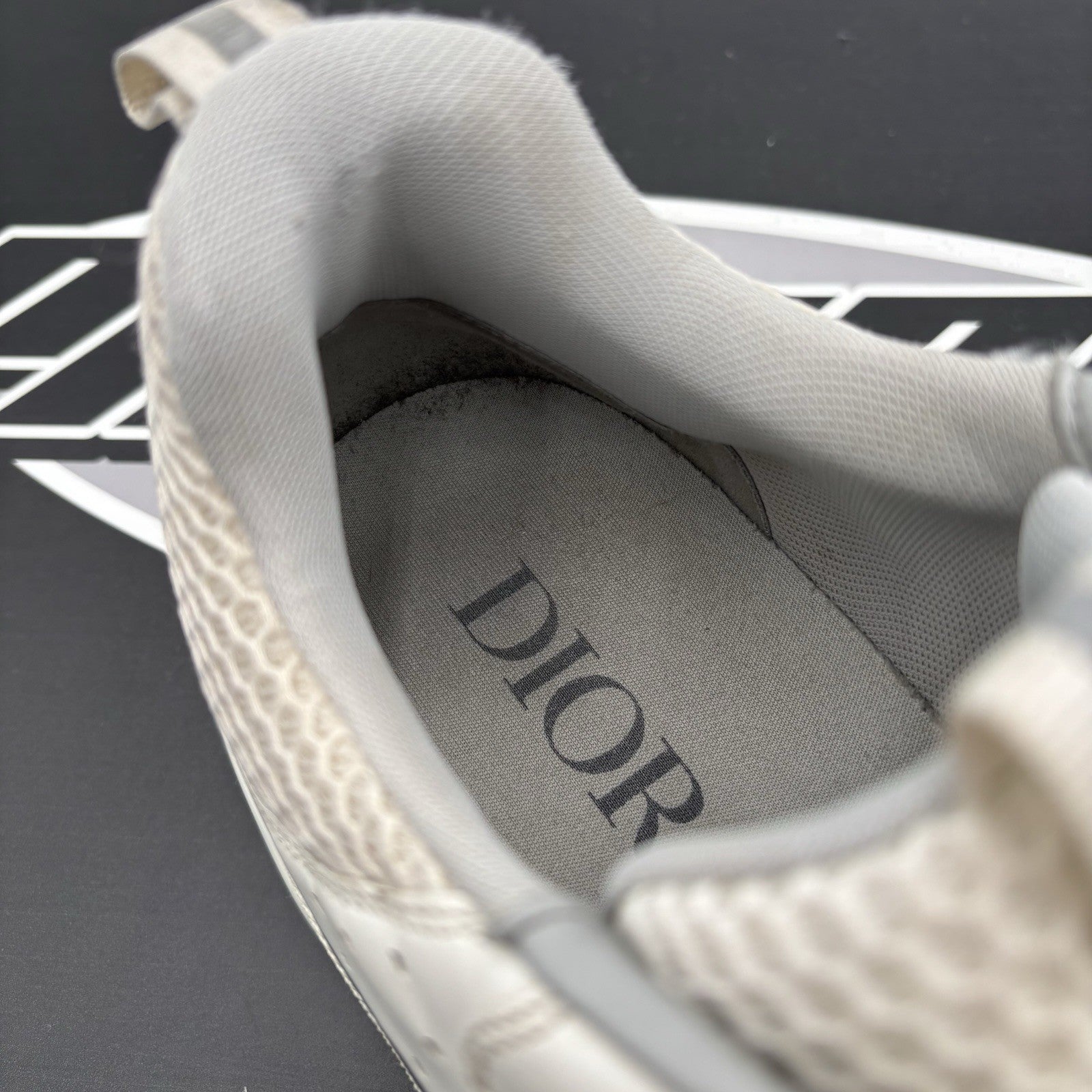 Size 44 (11 US) - Dior B22 Sneaker ' White Black ' | GOOD CONDITION!